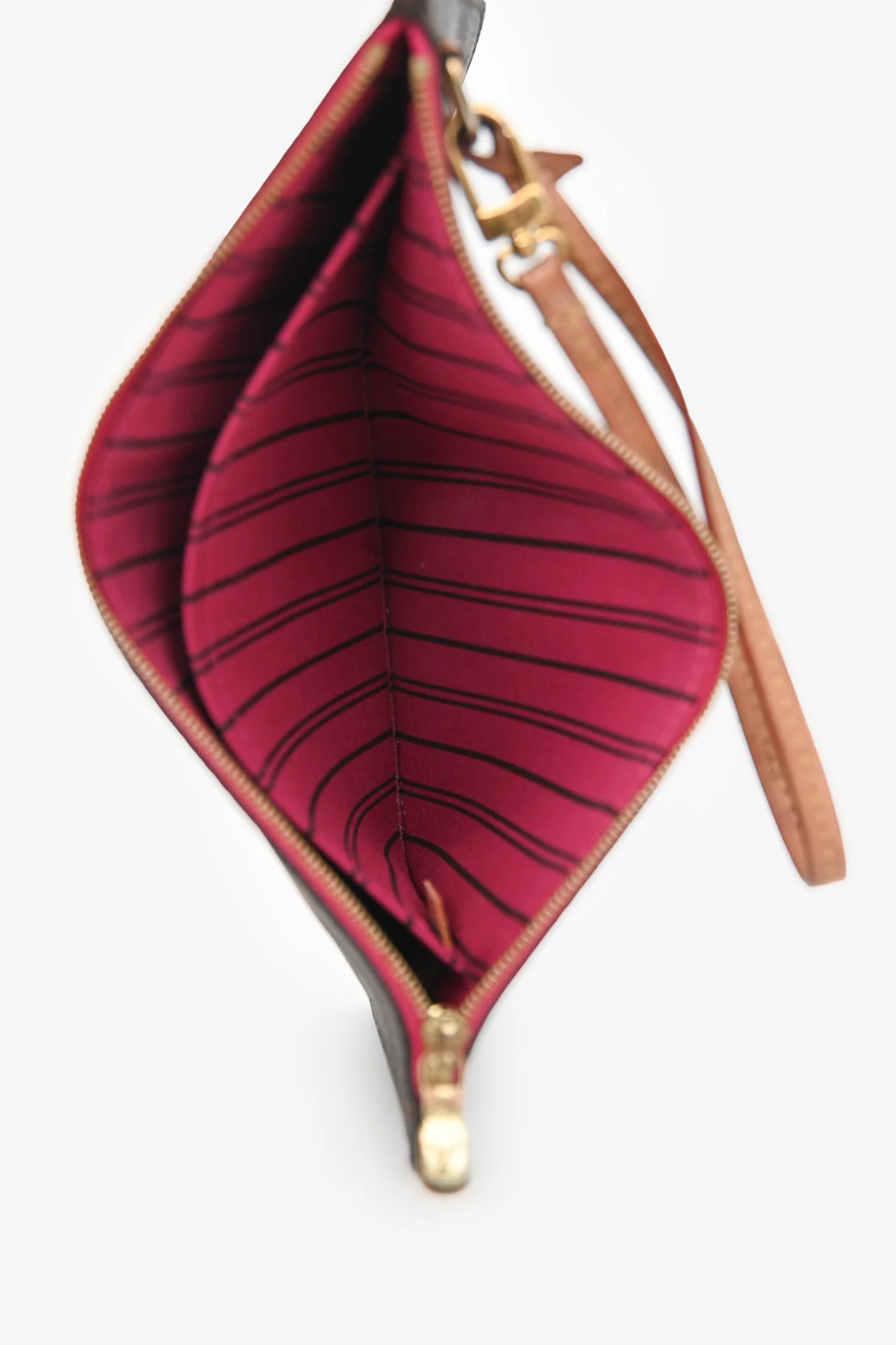 Louis Vuitton 2020 Monogram Neverfull Pouch - Image 6
