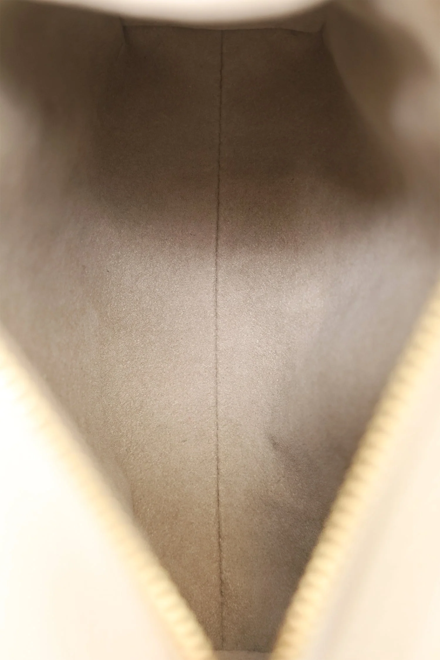 Louis Vuitton Beige Leather Side Trunk PM - Image 9