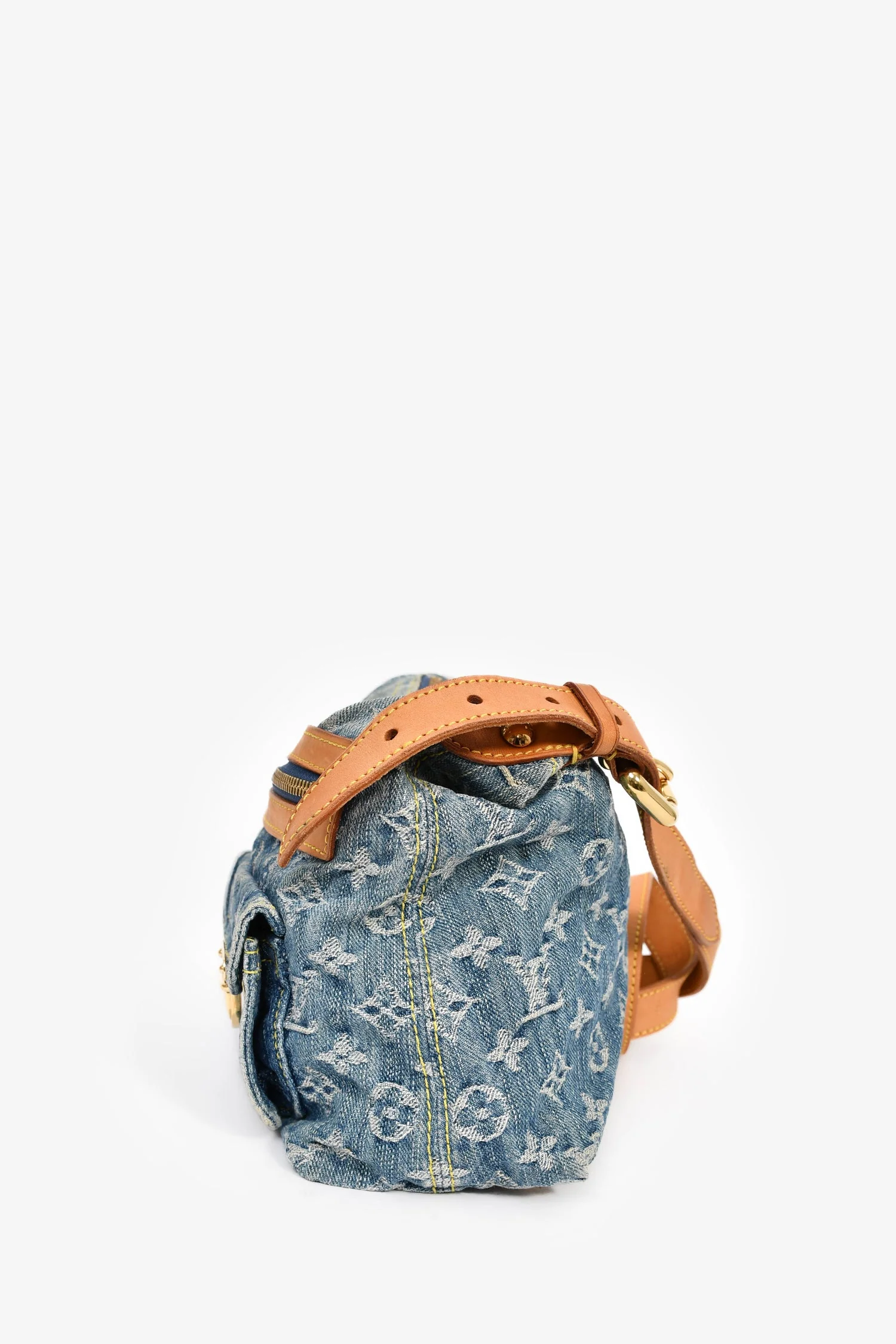 Louis Vuitton Denim Baggy PM Crossbody Bag - Image 4