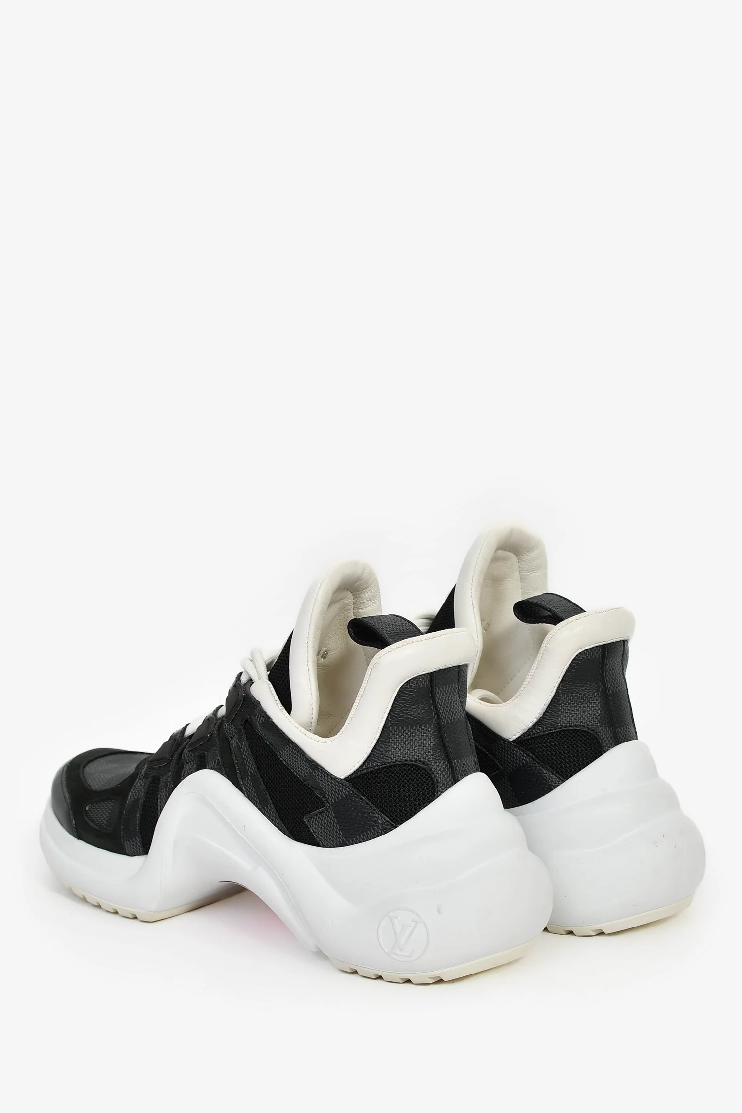 Louis Vuitton Graphite Damier 'Archlight' Sneakers Size 38 - Image 5