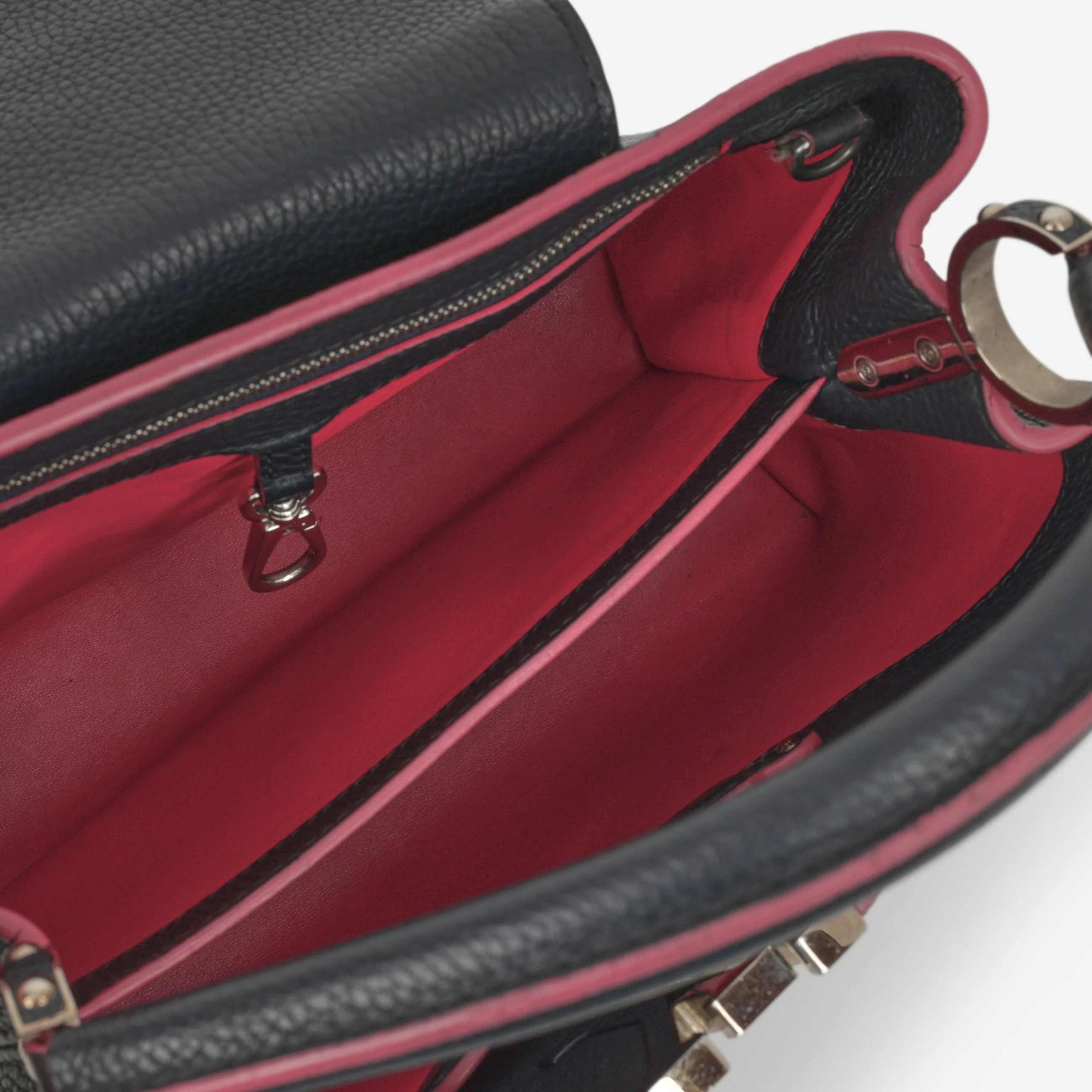 Louis Vuitton Capucines MM - Black Taurillon / Pink Trim | Silver Hardware - Image 5