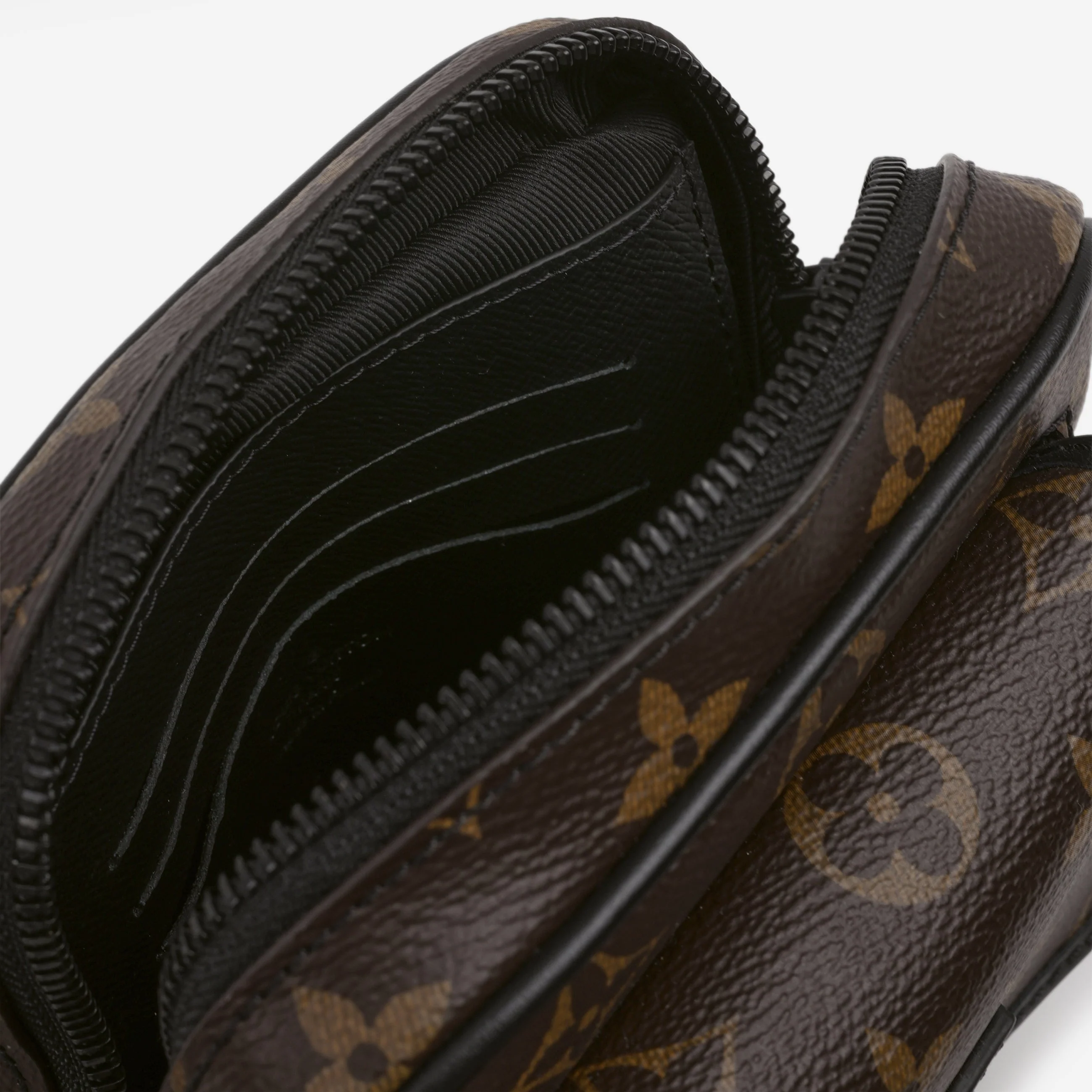Louis Vuitton Christopher Messenger Bag - Monogram | Black Hardware - Image 6