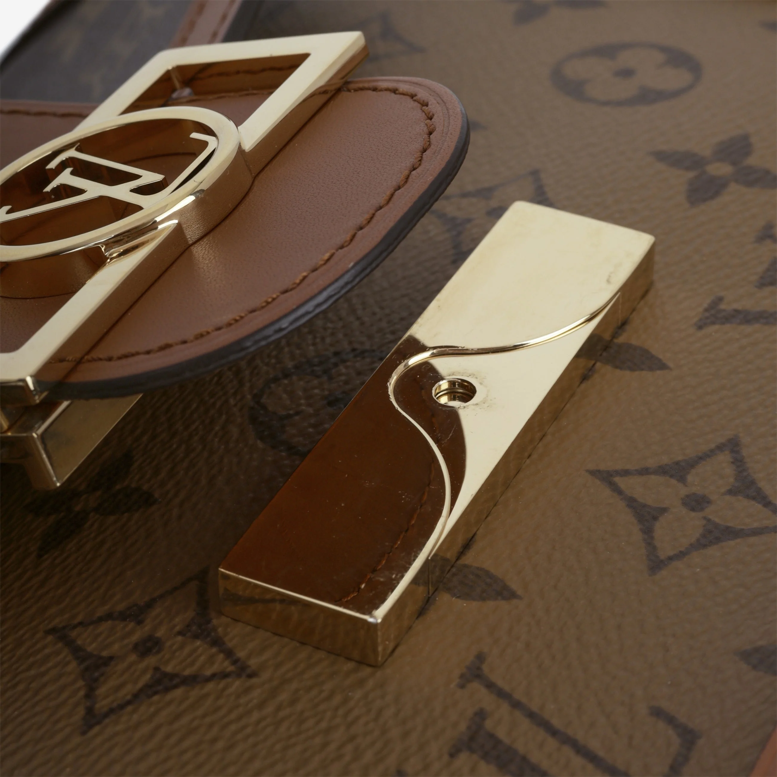 Louis Vuitton Dauphine MM - Reverse Monogram | Gold Hardware - Image 6