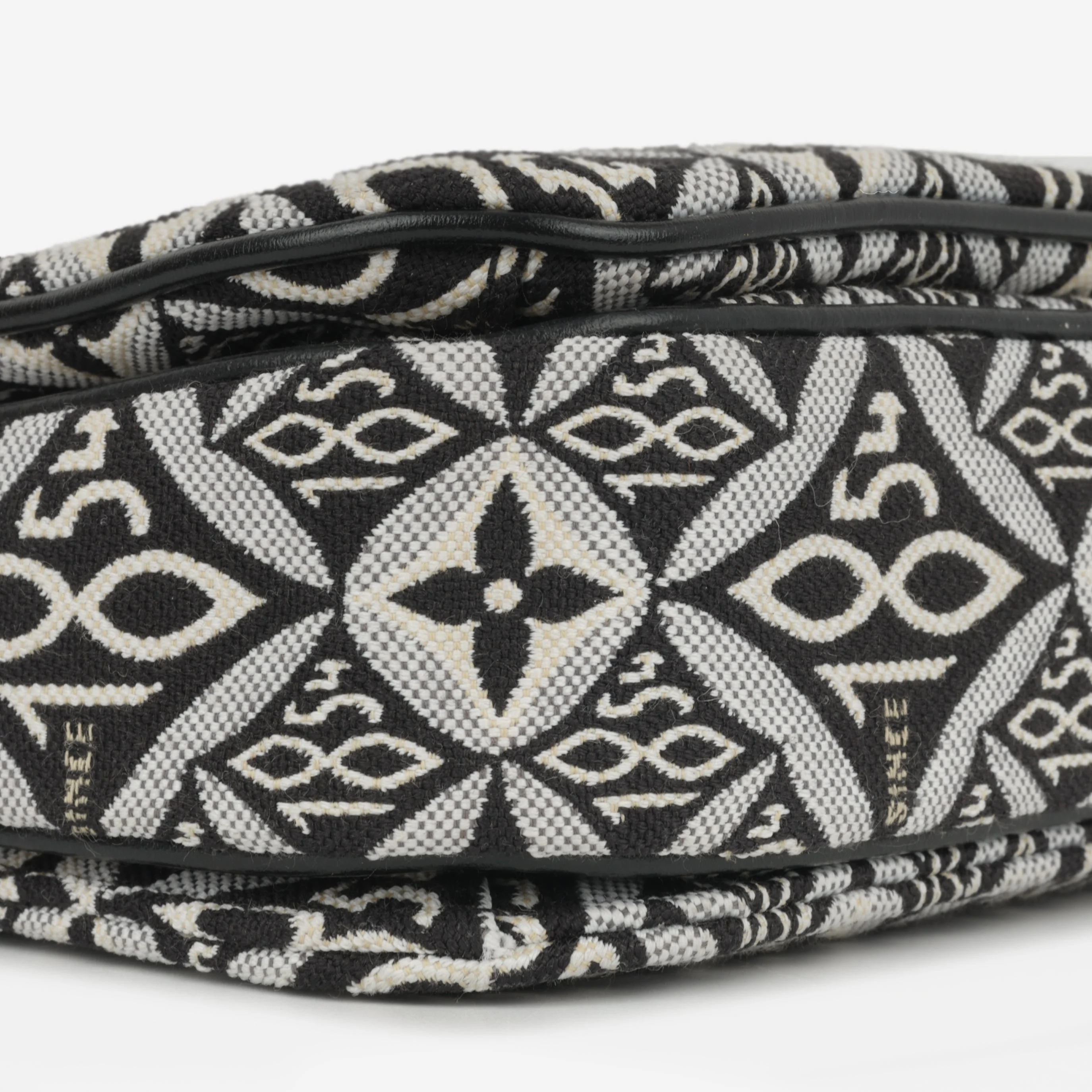 Louis Vuitton Pochette Métis - Since 1854 Monogram | Gold Hardware - Image 5