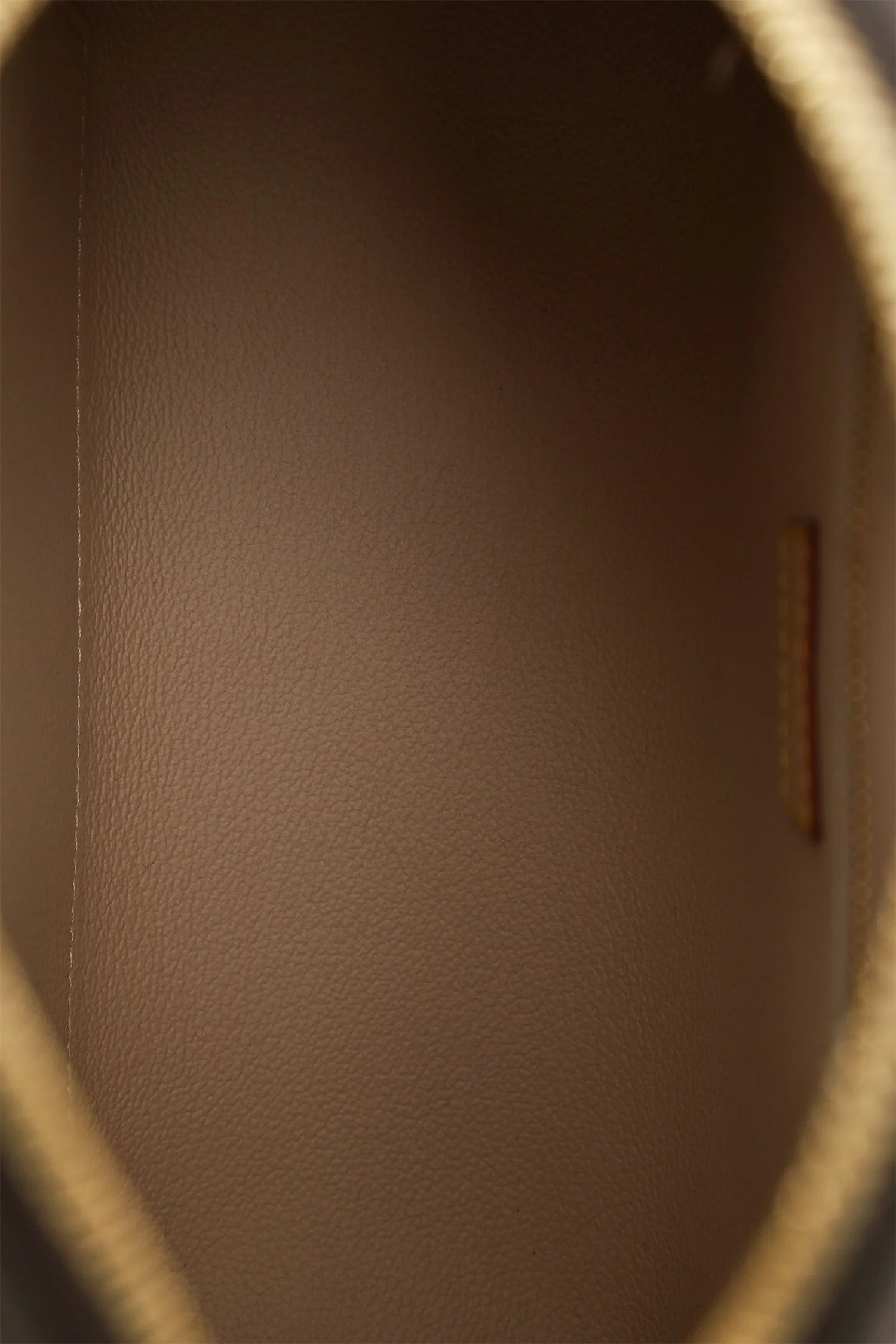 Louis Vuitton Monogram Cosmetic Pouch GM - Image 6