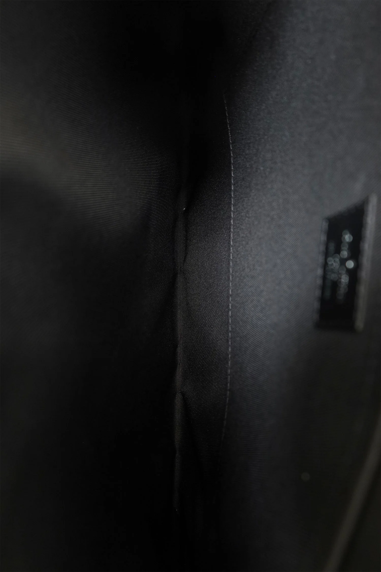 Louis Vuitton Monogram Discovery Pochette GM - Image 7