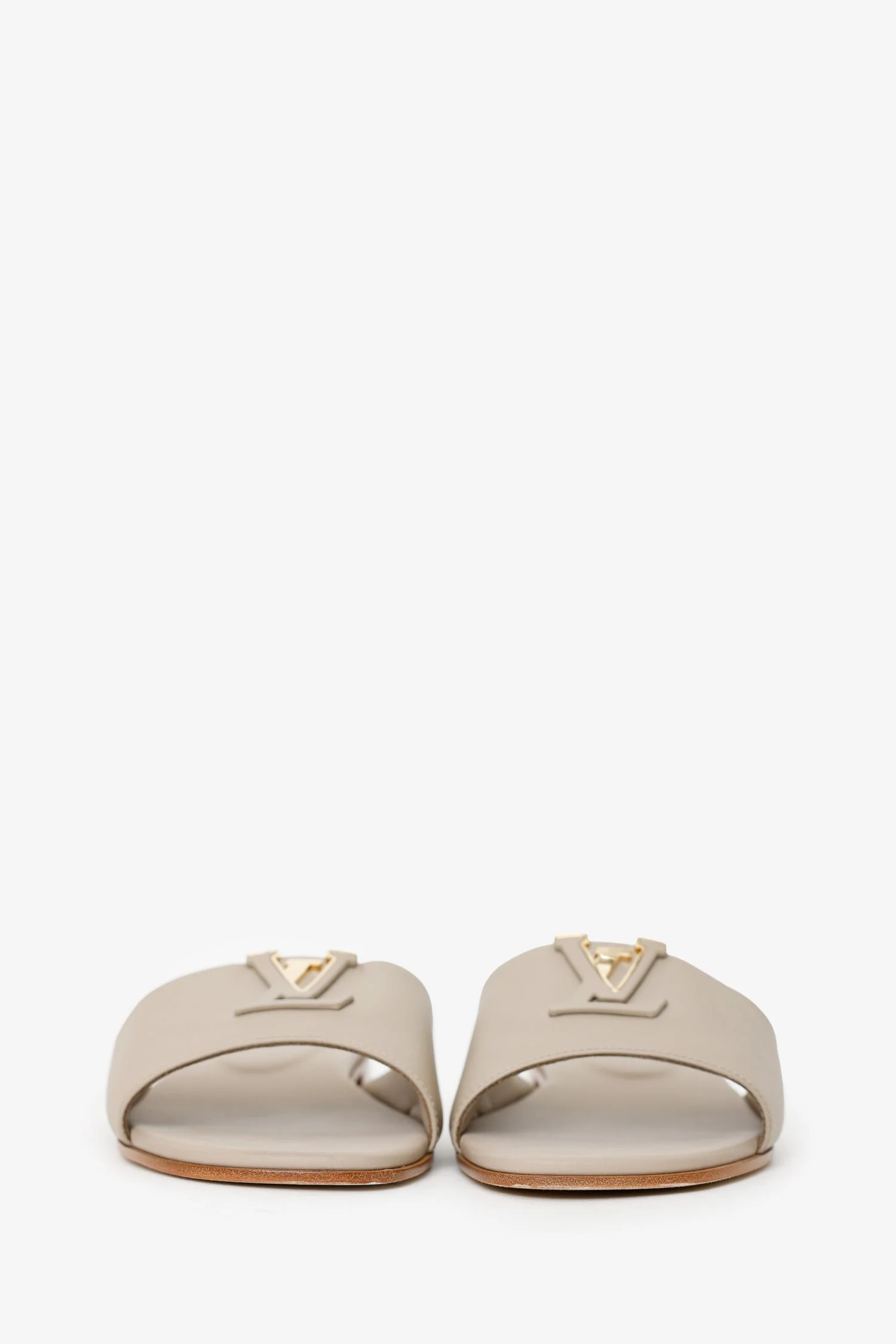 Louis Vuitton Taupe Calfskin LV Capri Flat Sandals Size 40 - Image 3