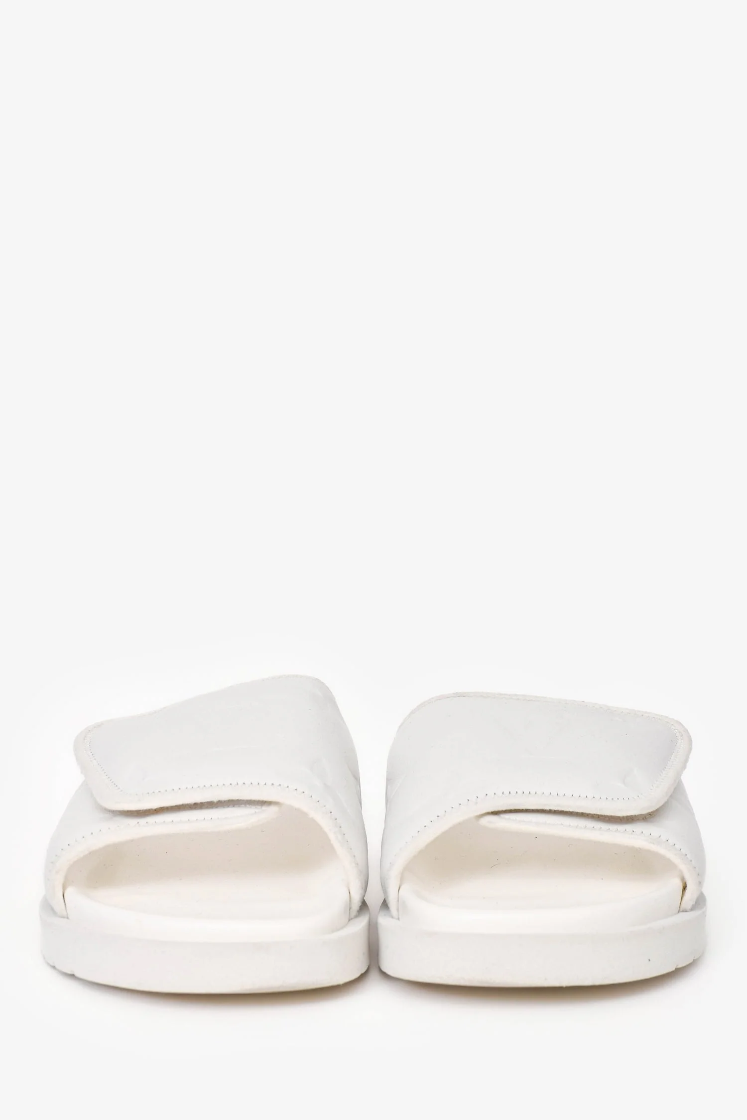 Louis Vuitton White Rubber/Leather Miami Slides Size 7 Mens - Image 3