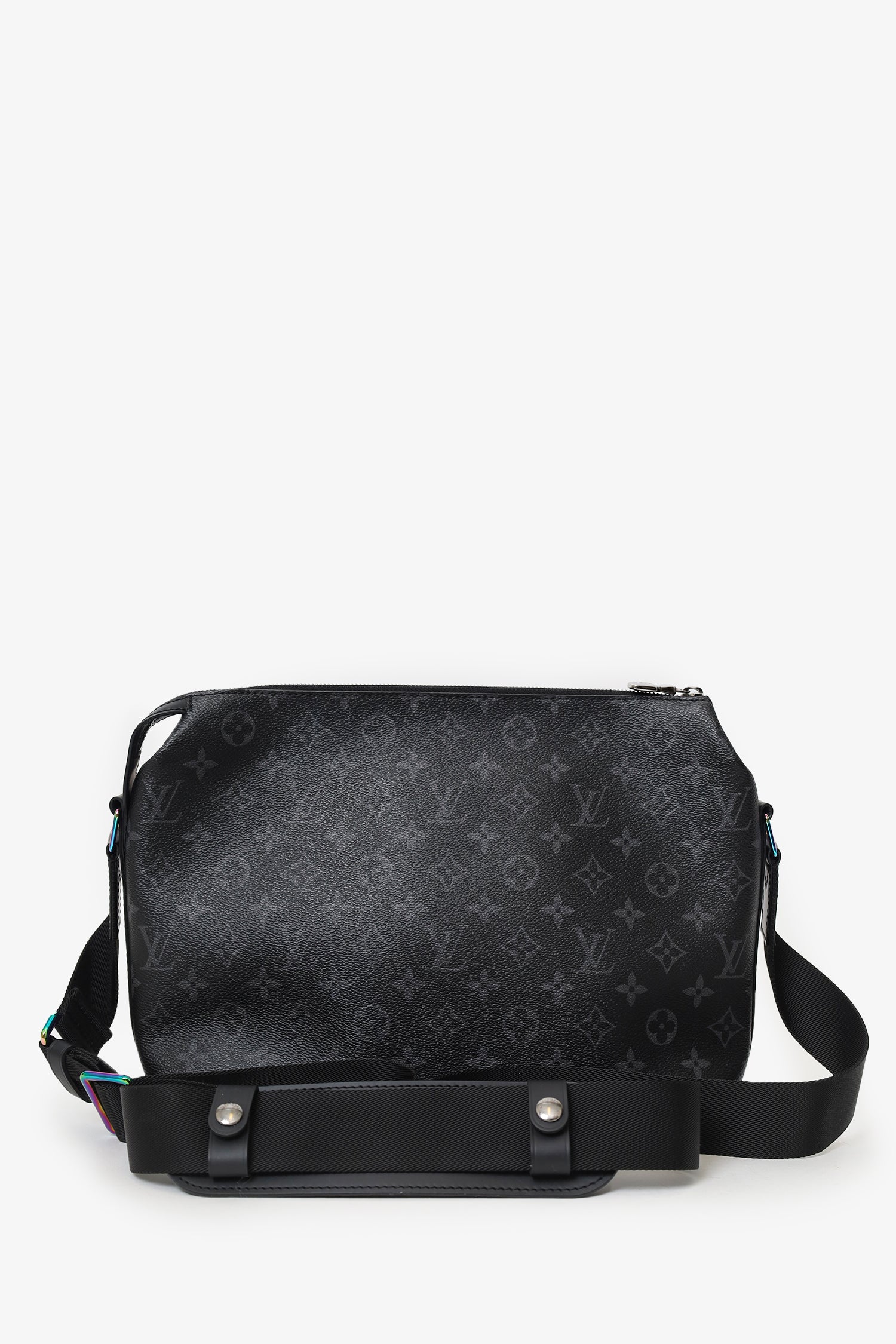 Louis Vuitton x Fragment Monogram Eclipse Apollo Messenger Bag - Image 3