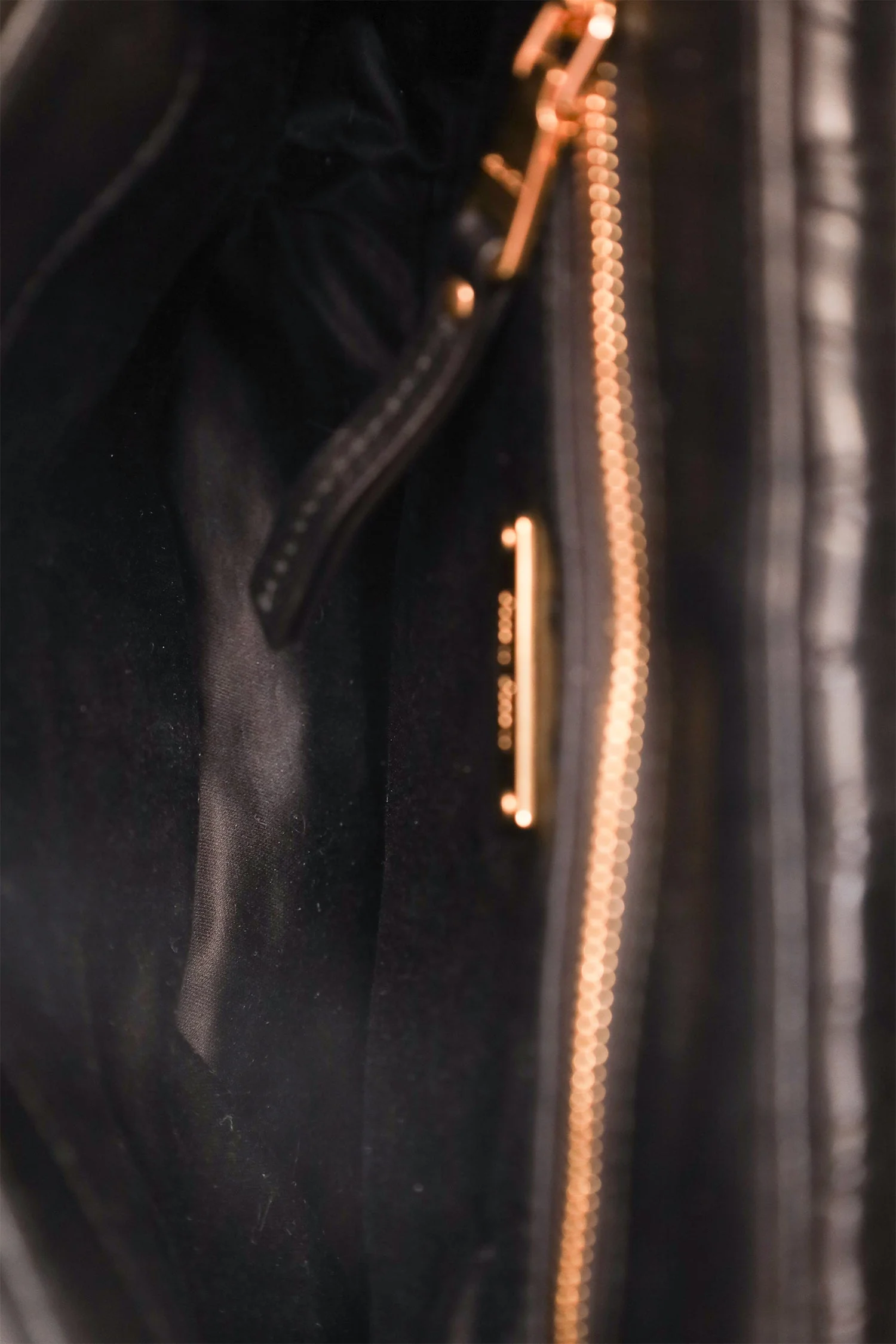 Miu Miu Black Matelassé Napa Chain Flap Shoulder Bag - Image 7