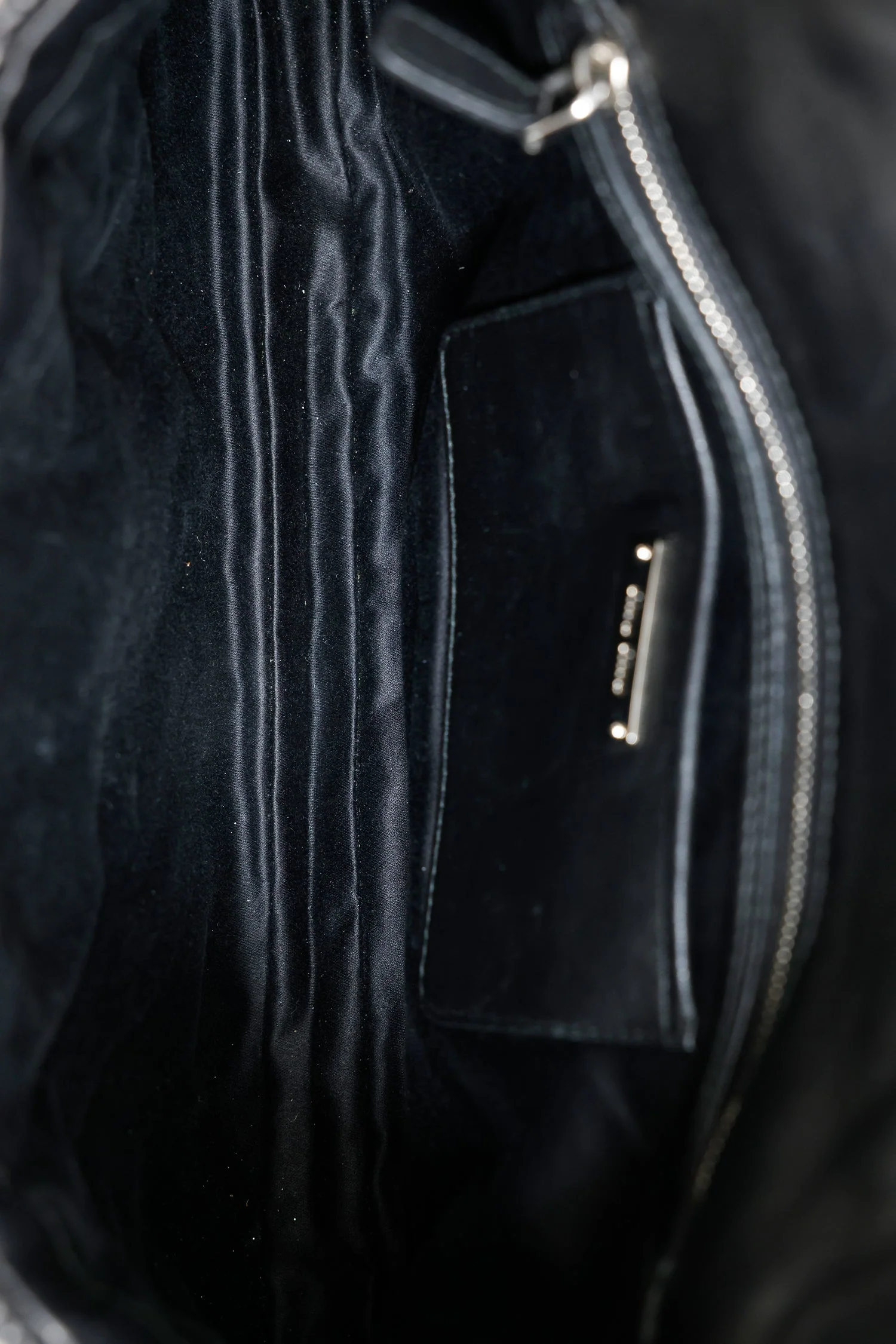 Miu Miu Black Matelasse Nappa Leather Crystal Embellished Shoulder Bag With Strap - Image 8