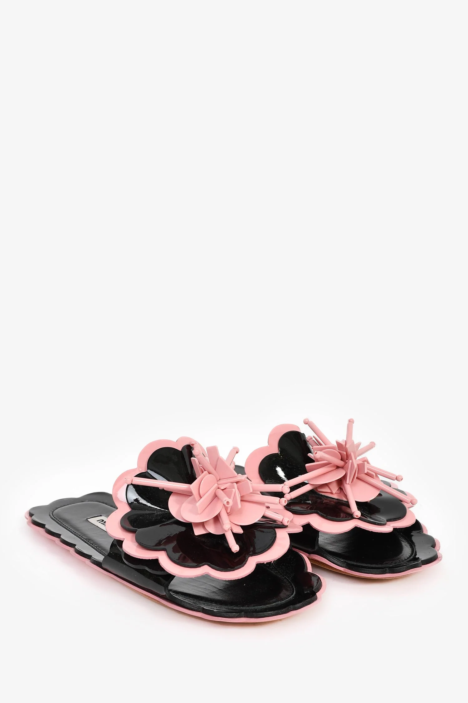 Miu Miu Black/Pink Patent Flower Sandals Size 35 - Image 2