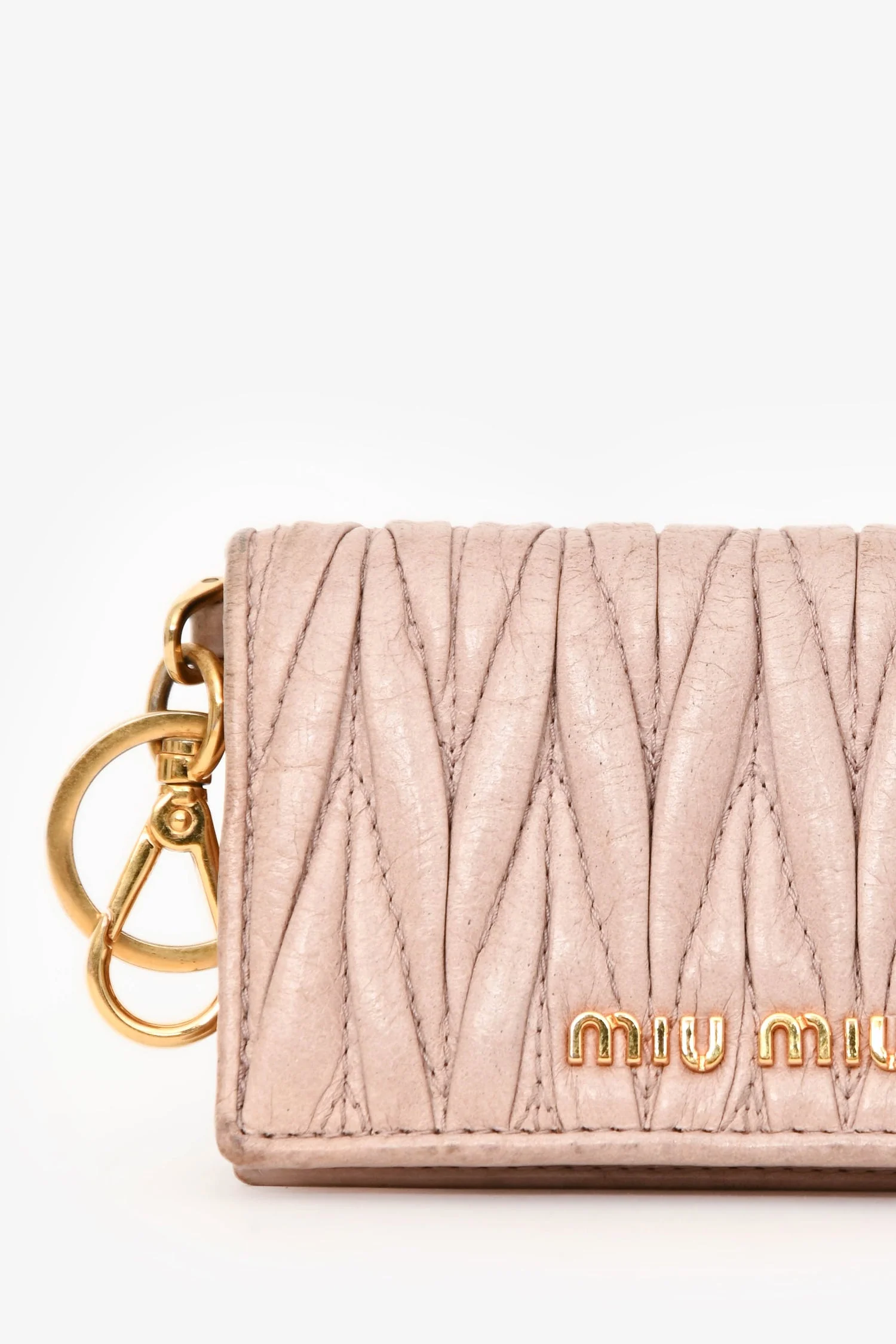 Miu Miu Cream Matelassé Leather Cardholder Keychain - Image 6