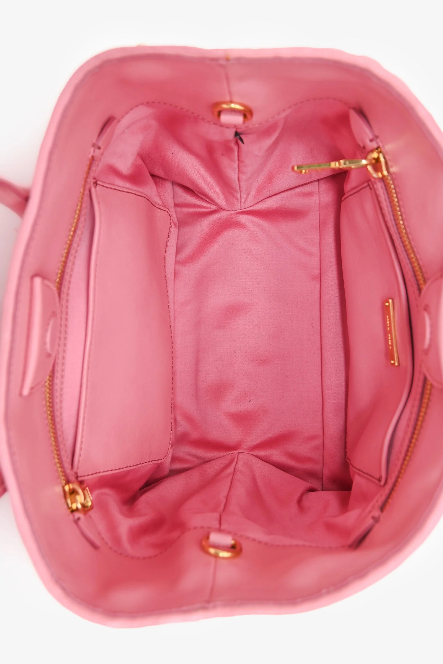 Miu Miu Pink Matelasse Leather Small Tote Bag with Strap - Image 7