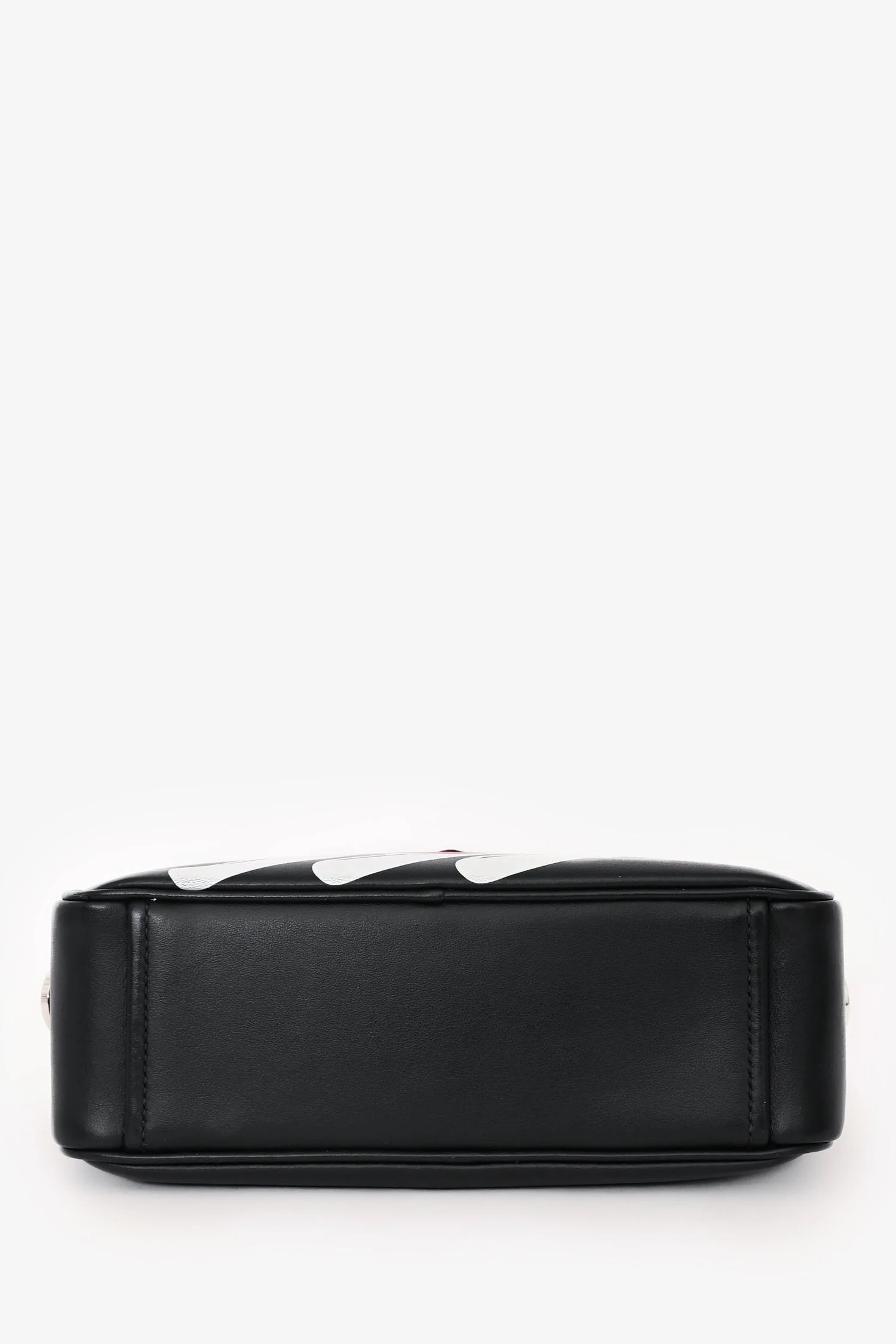 Prada Black Leather Banana Printed Camera Crossbody Bag - Image 5