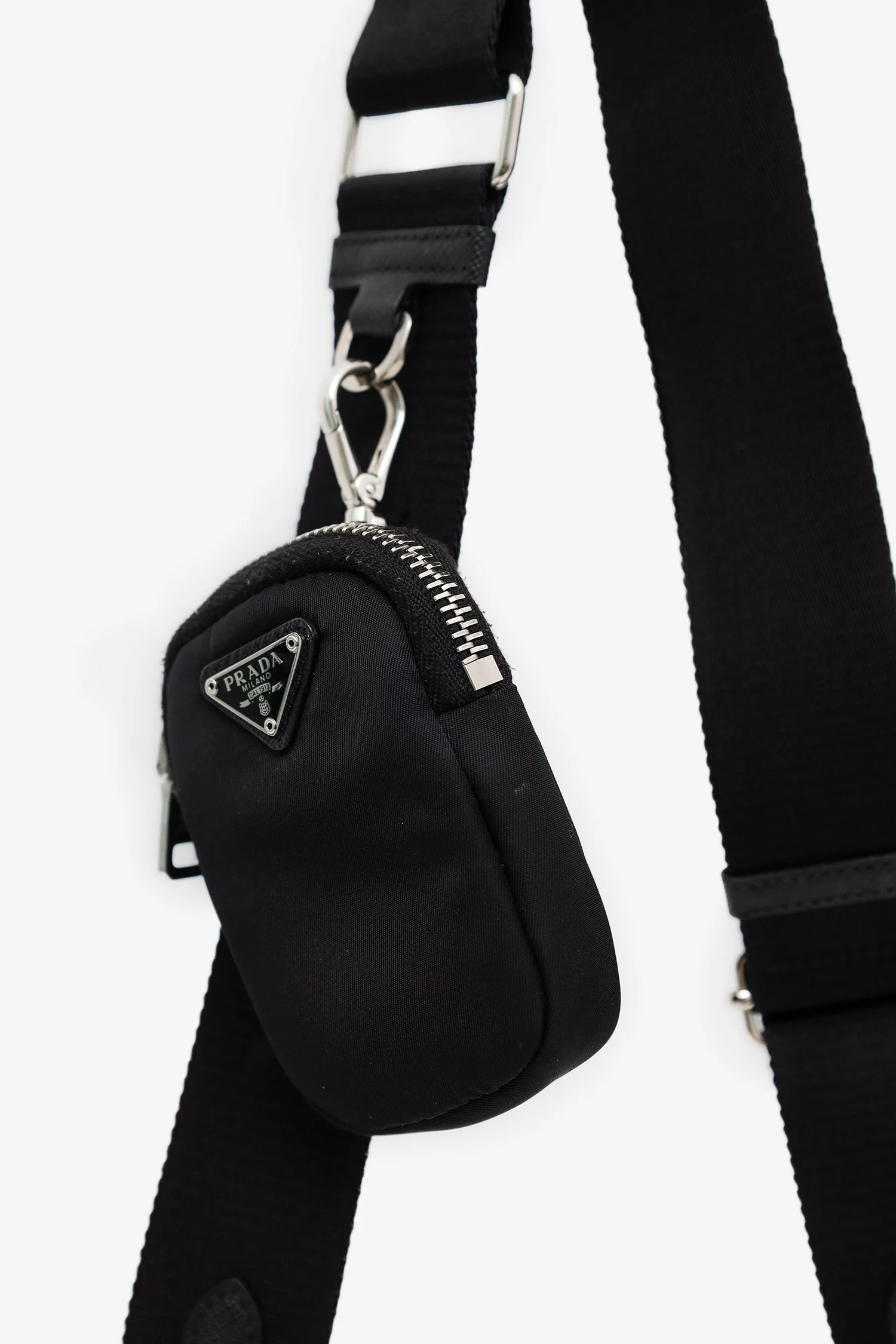 Prada Black Re-Nylon Re-Edition 2005 Bag With Strap + Pouch - Image 7