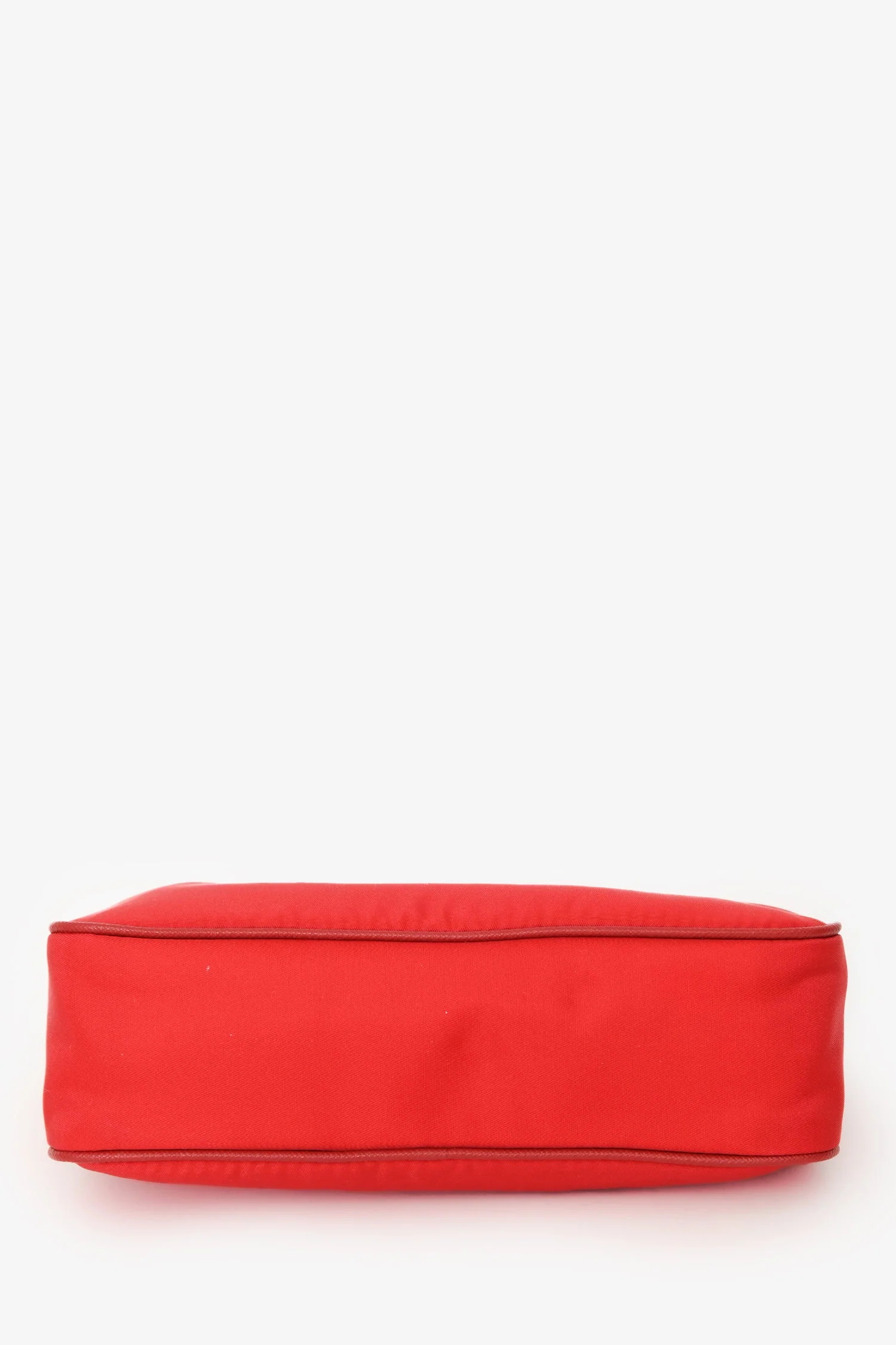 Prada Red Re-Nylon Re-Edition 2005 Bag With Strap + Pouch - Image 5