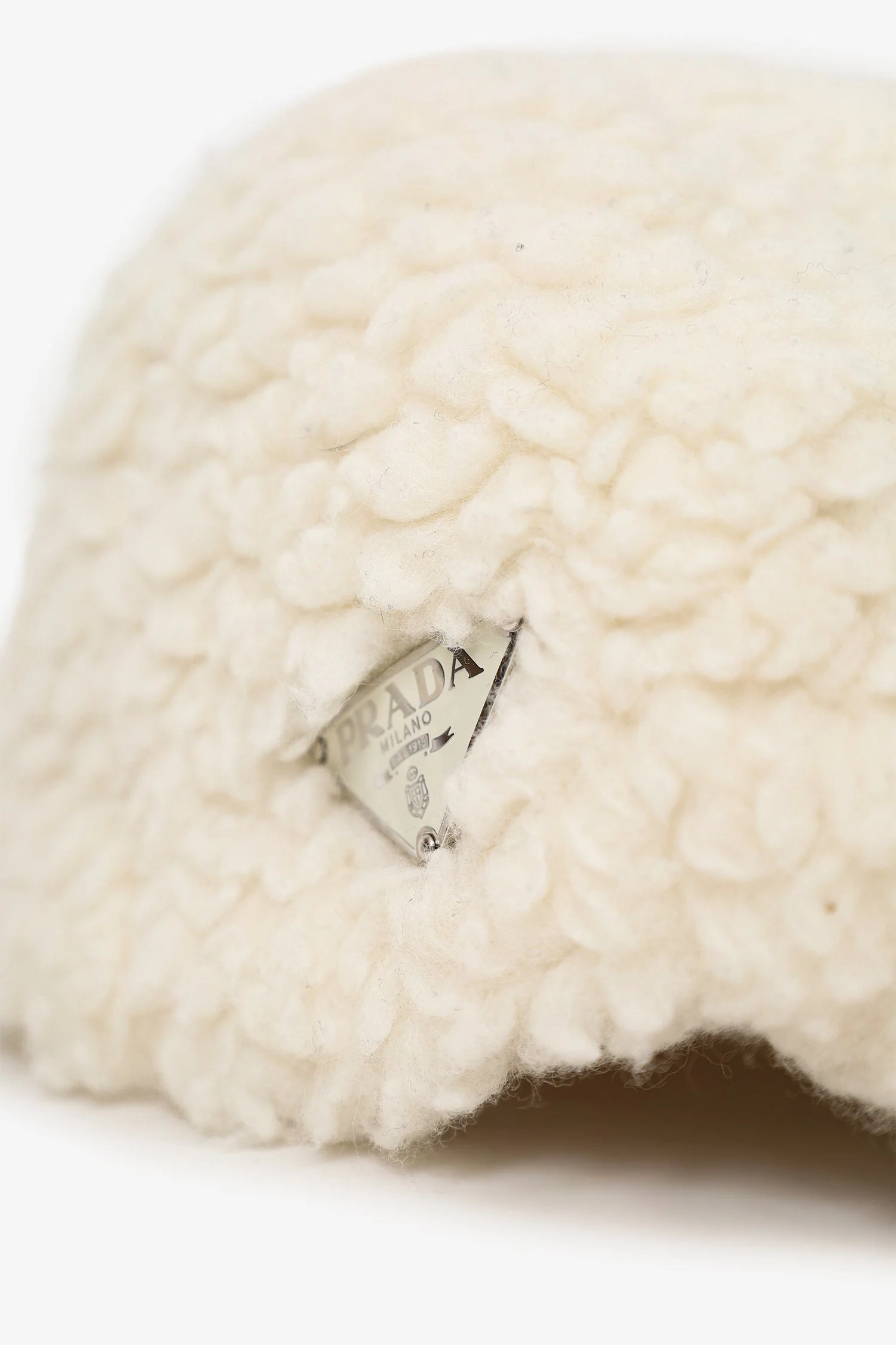 Prada White Wool Teddy Baseball Cap Size L - Image 3