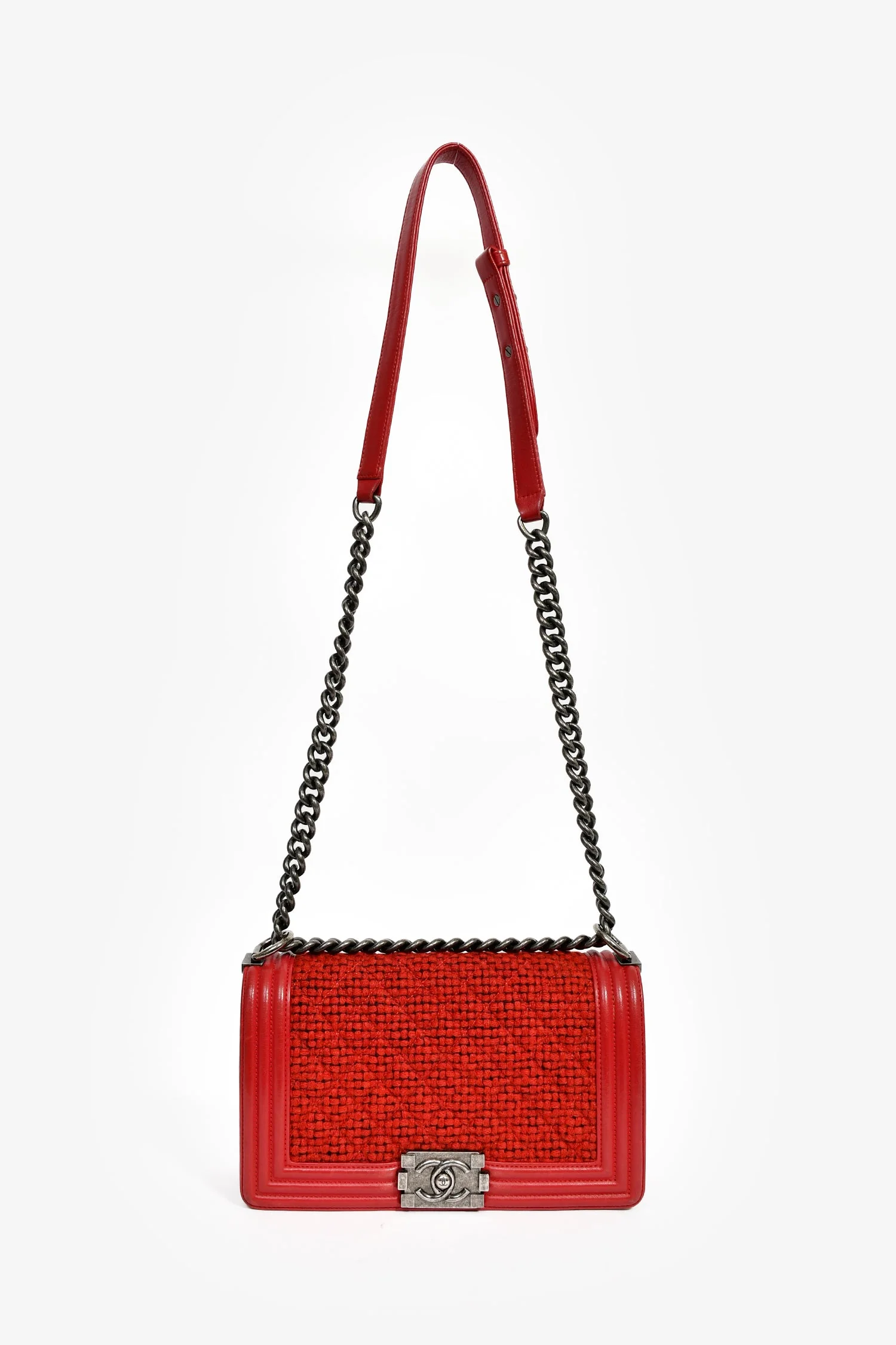 Pre-Chanel™ 2015-16 Red Leather/Tweed Medium Boy Bag - Image 6