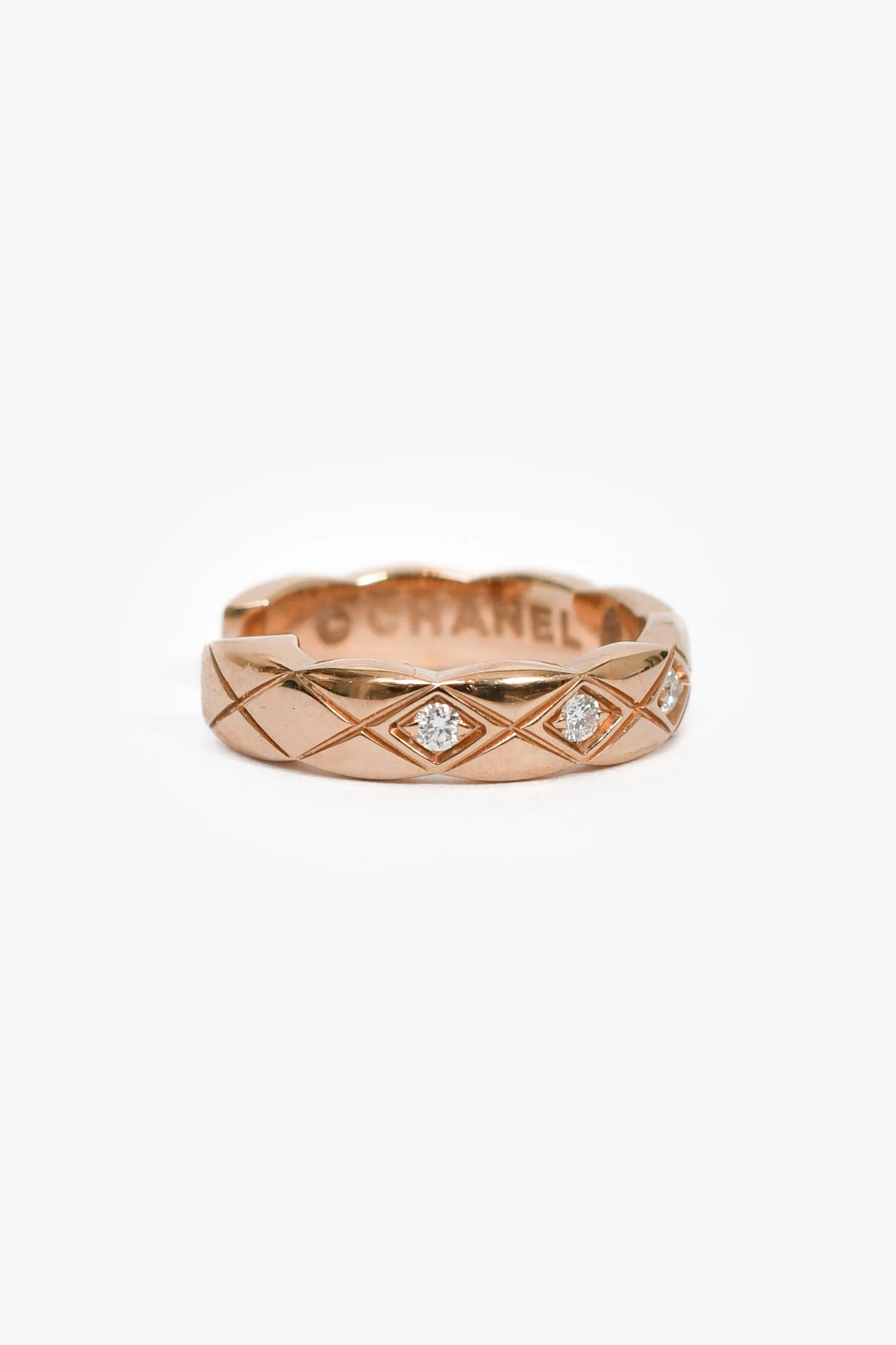Pre-Loved Chanel™ 18K Rose Gold Diamond 'Coco Crush' Single Ear Cuff - Image 2