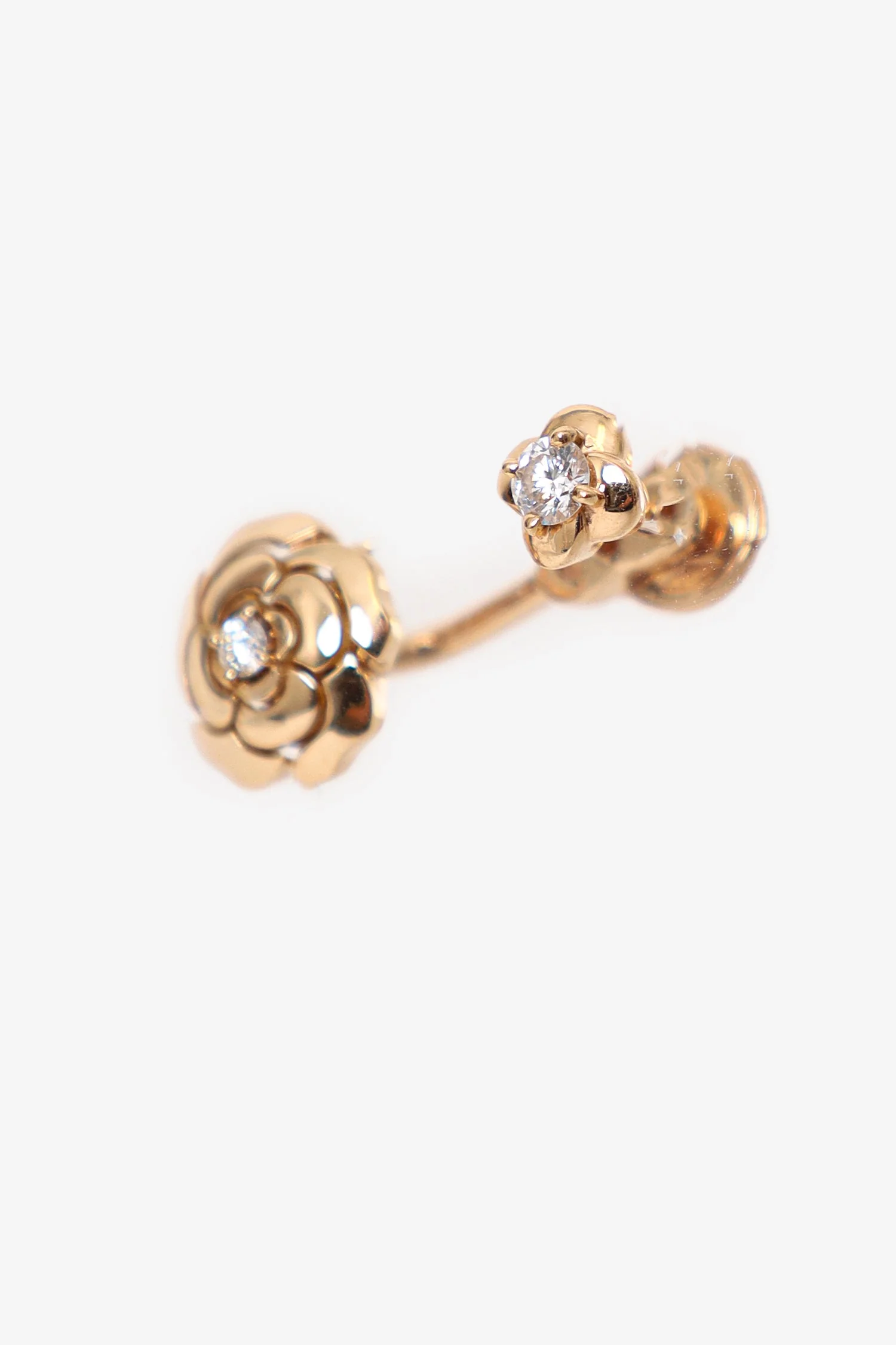 Pre-Loved Chanel™ 18K Rose Gold Diamond Extrait de Camélia Single Earring - Image 2