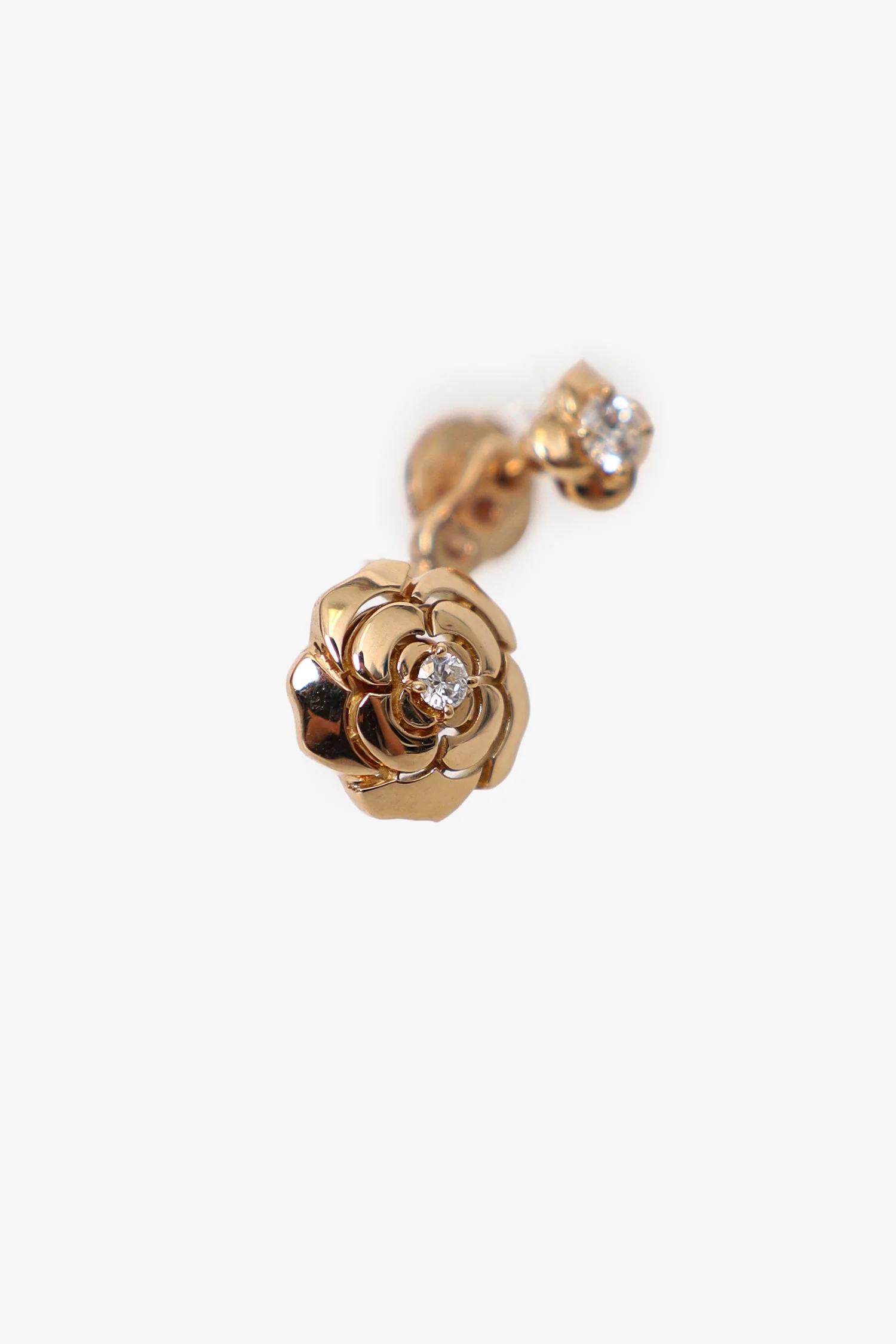 Pre-Loved Chanel™ 18K Rose Gold Diamond Extrait de Camélia Single Earring - Image 3