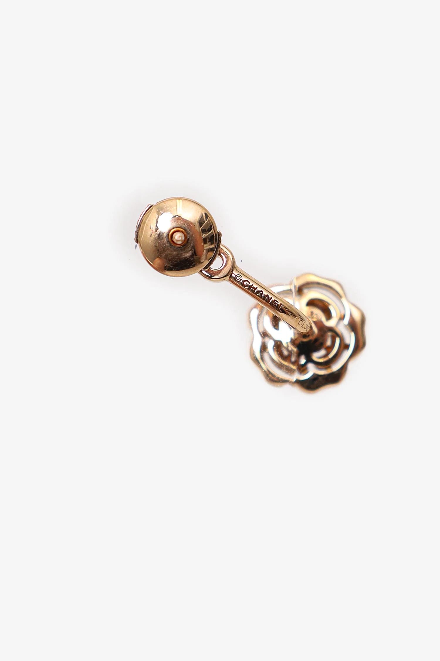 Pre-Loved Chanel™ 18K Rose Gold Diamond Extrait de Camélia Single Earring - Image 4