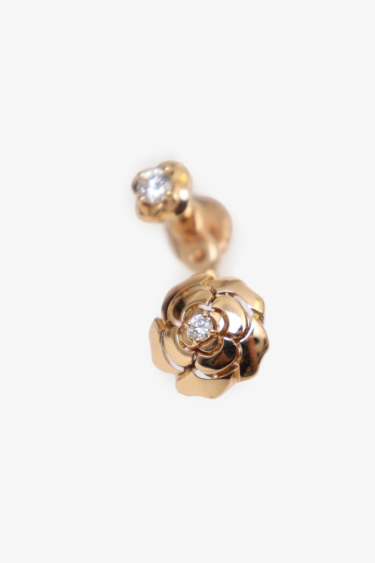 Pre-Loved Chanel™ 18K Rose Gold Diamond Extrait de Camélia Single Earring - Image 3
