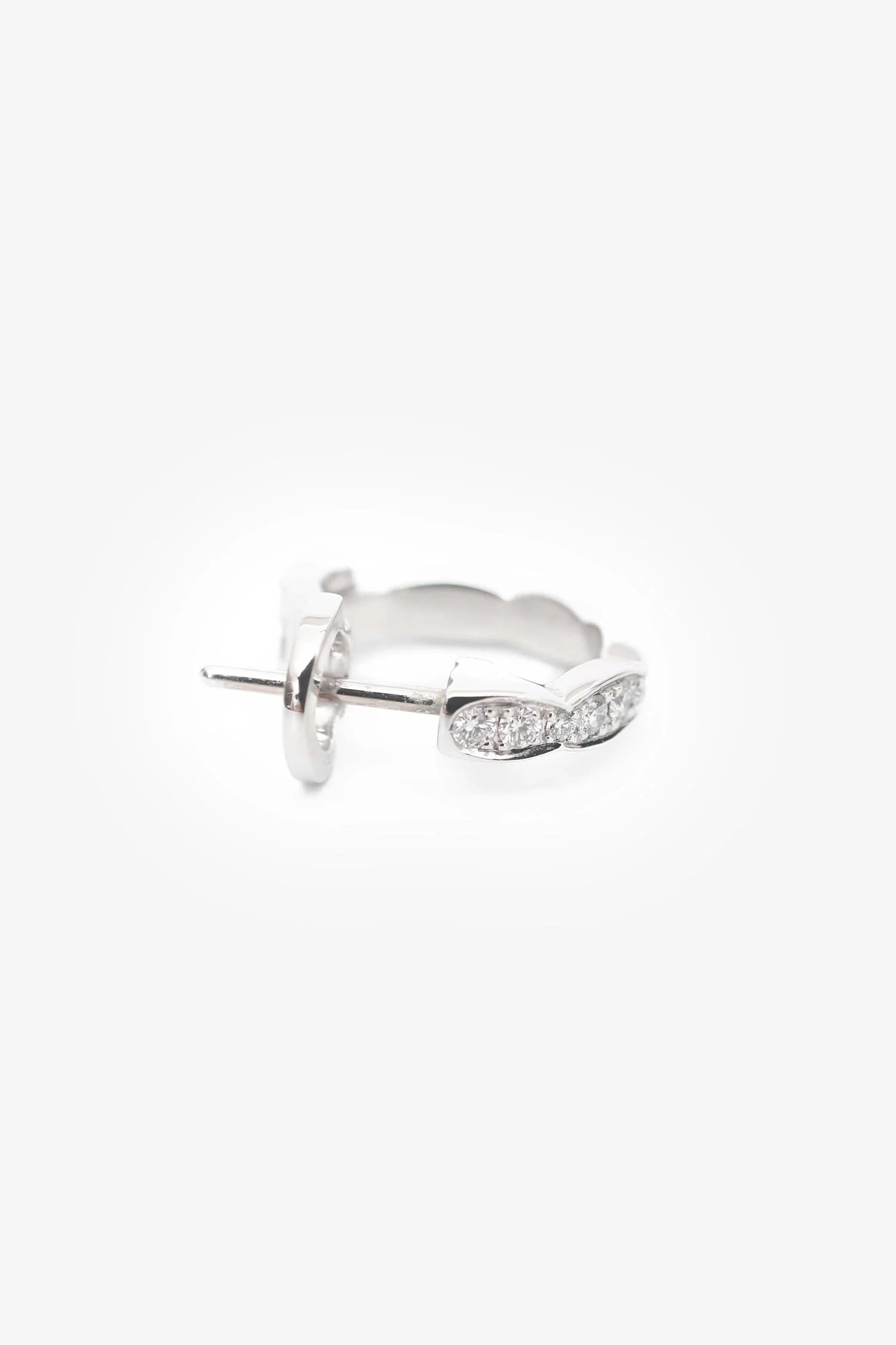 Pre-Loved Chanel™ 18K Yellow/White Gold Coco Crush Earring + Ear Cuff - Image 5