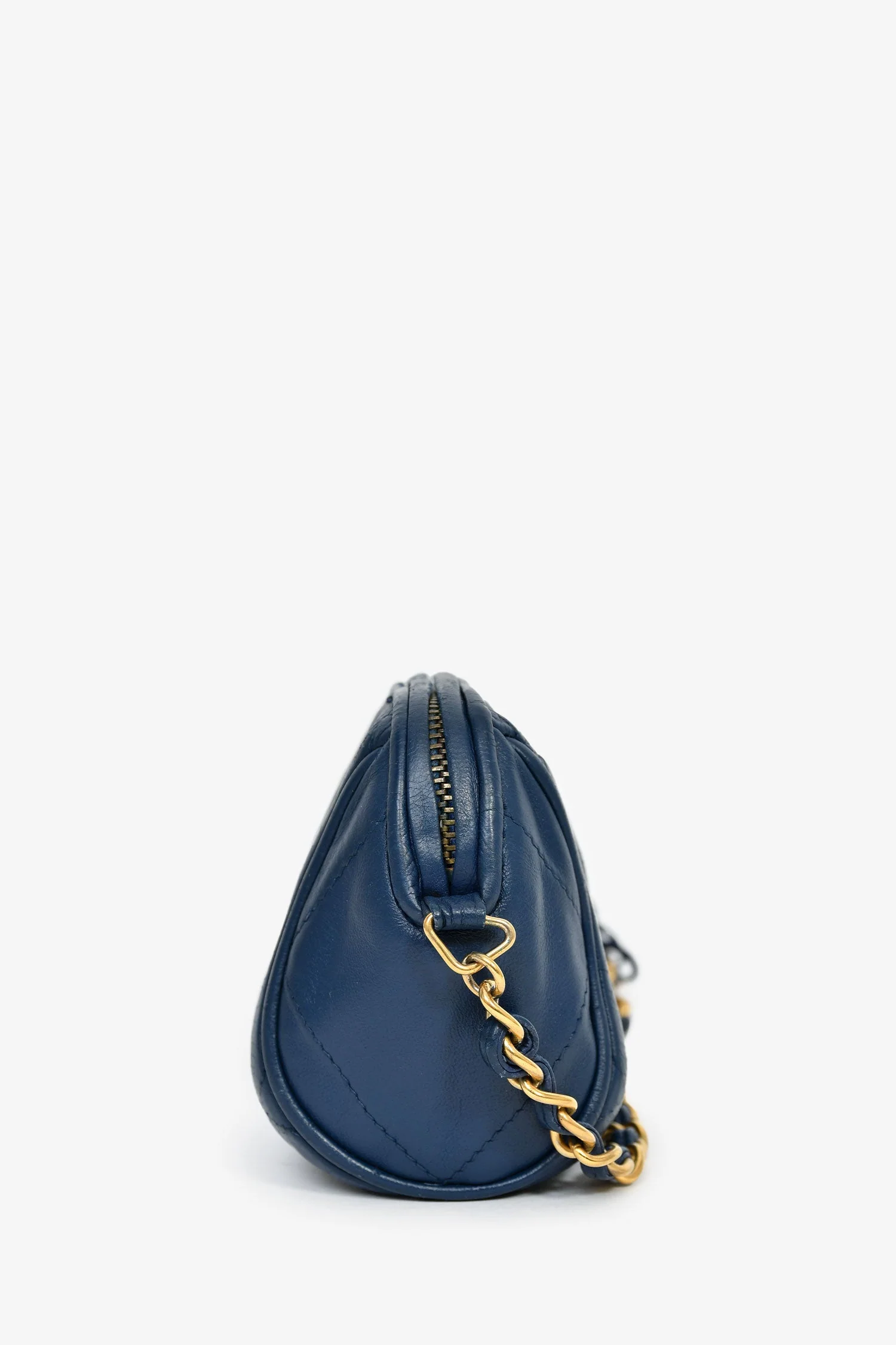 Pre-Loved Chanel™ 1986-88 Navy Lambskin Leather Tassel CC Mini Barrel Bag Mini GHW - Image 4