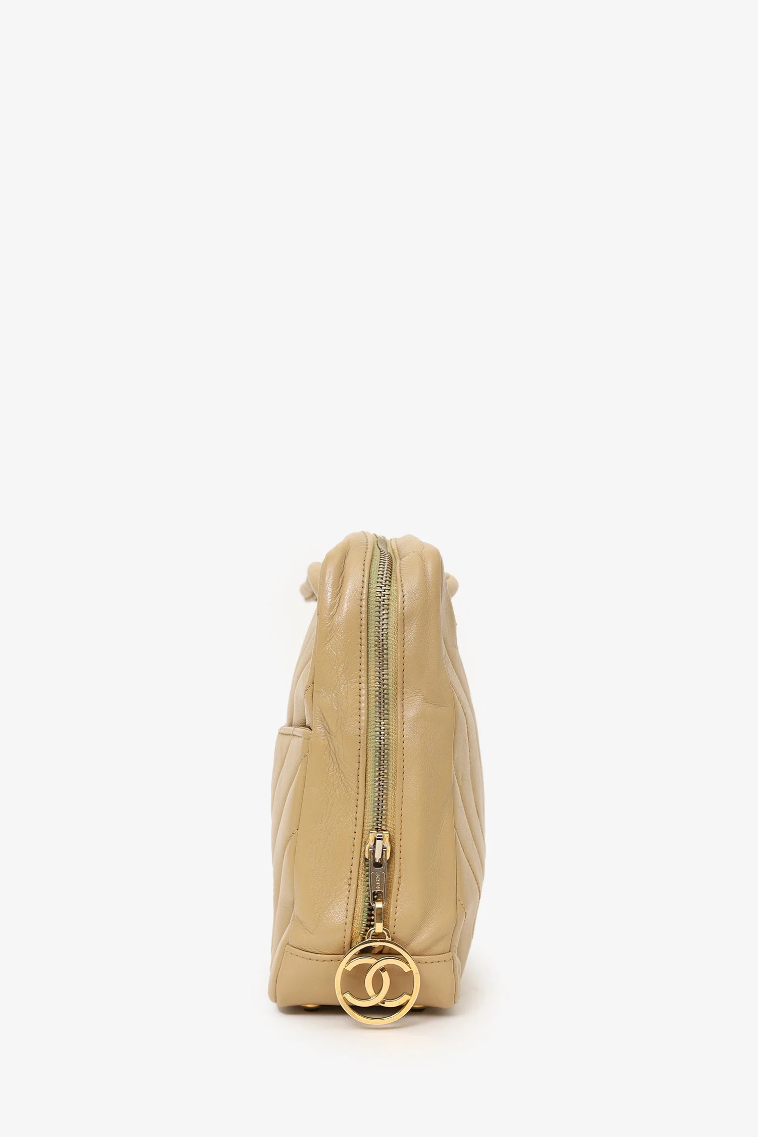 Pre-Loved Chanel™ 1989-91 Beige Lambskin Chevron Shoulder Bag - Image 4