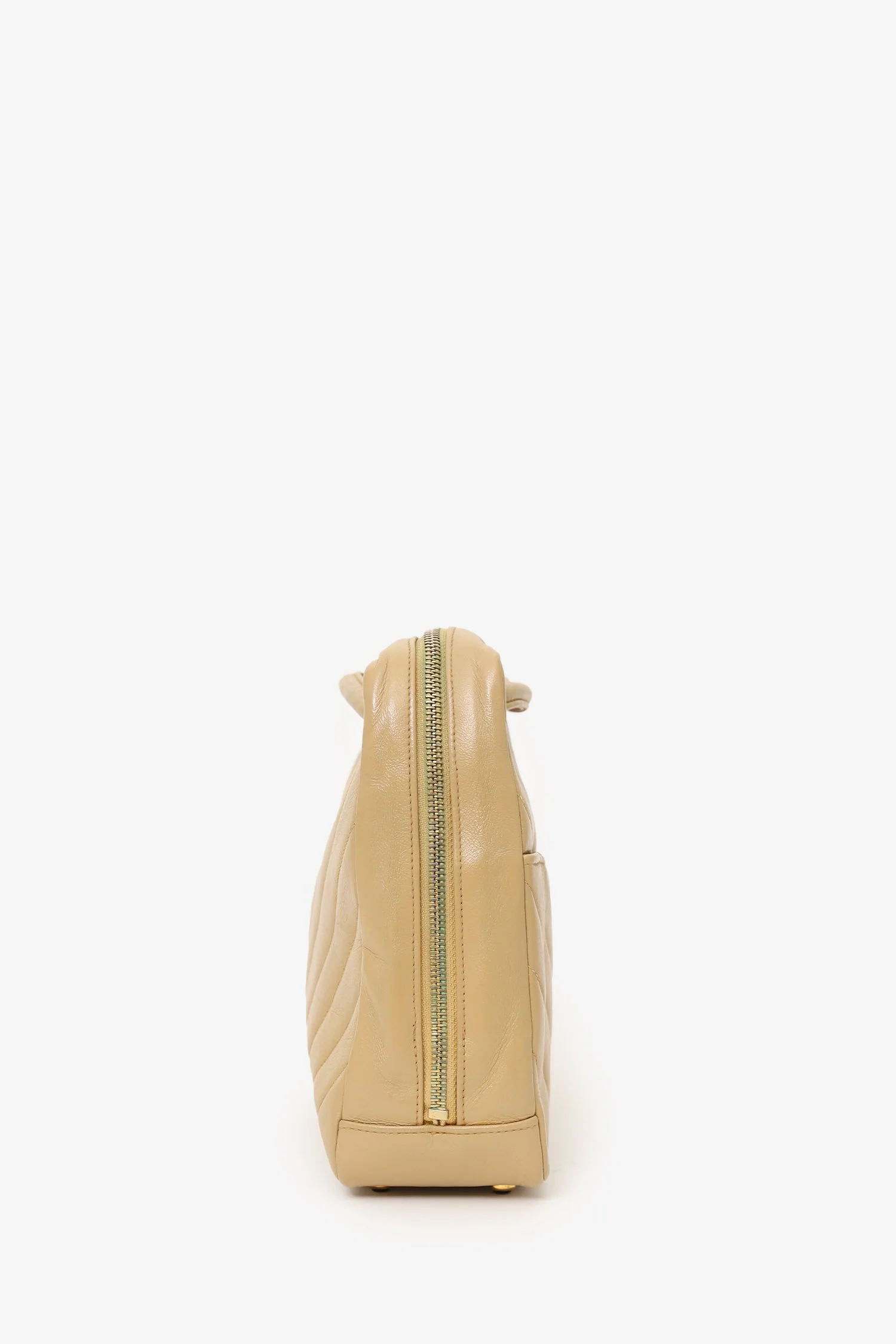 Pre-Loved Chanel™ 1989-91 Beige Lambskin Chevron Shoulder Bag - Image 5