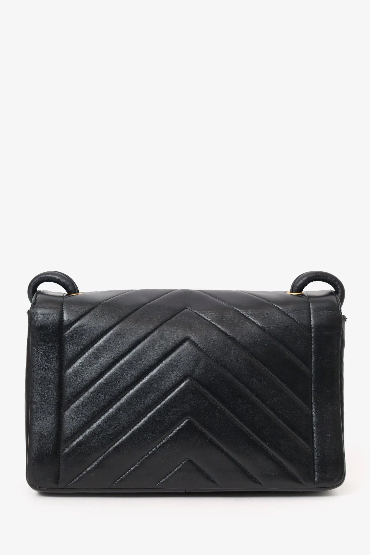 Pre-Loved Chanel™ 1991-94 Black Chevron Leather Medium Envelope Flap Bag (Refurbished) - Image 2