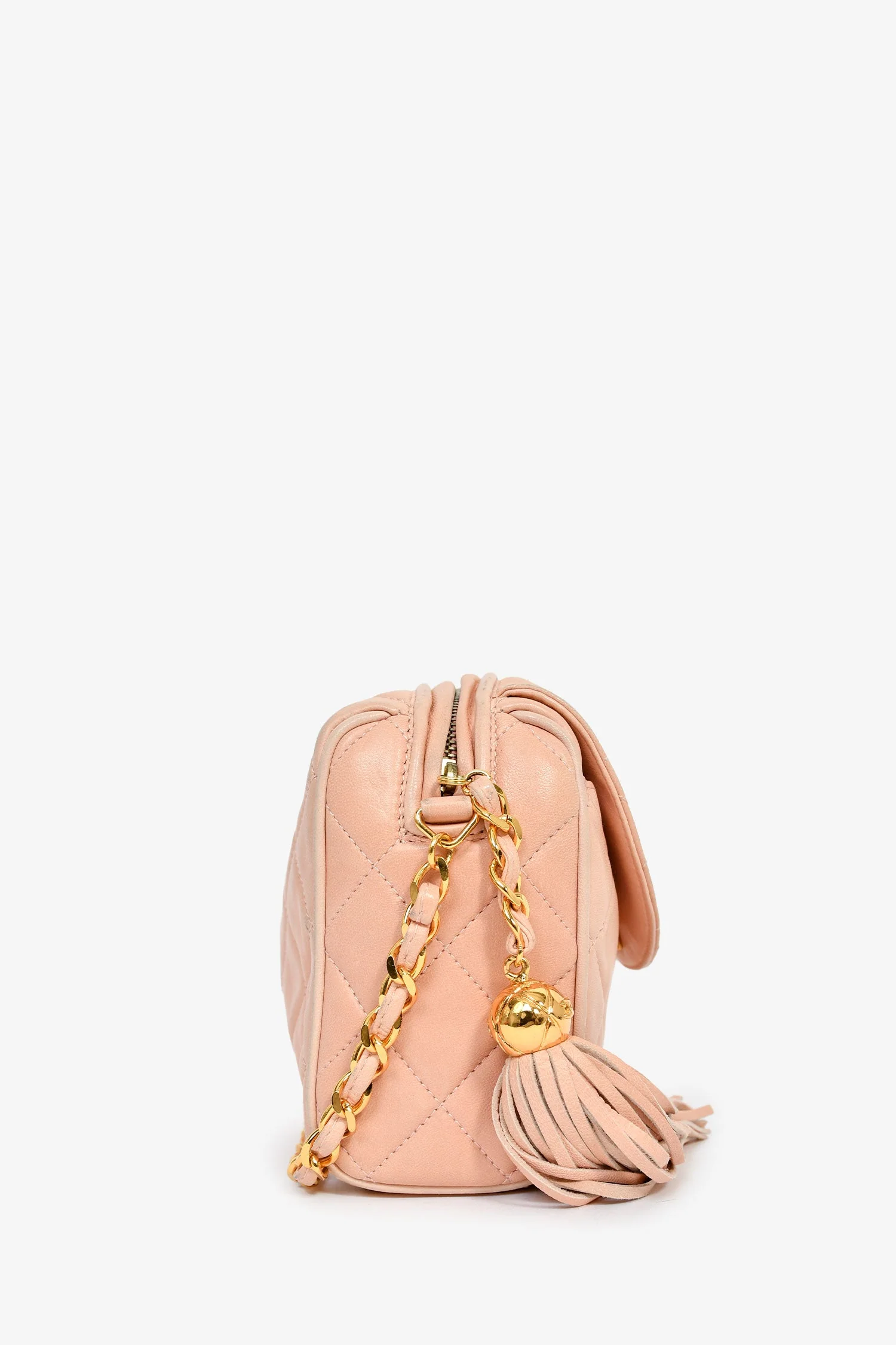 Pre-Loved Chanel™ 1994-96 Pink Quilted Lambskin 'Diana Half Moon' Flap Bag - Image 3
