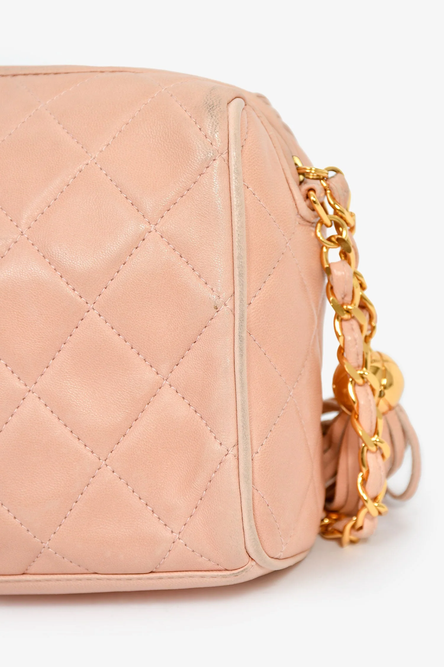 Pre-Loved Chanel™ 1994-96 Pink Quilted Lambskin 'Diana Half Moon' Flap Bag - Image 8