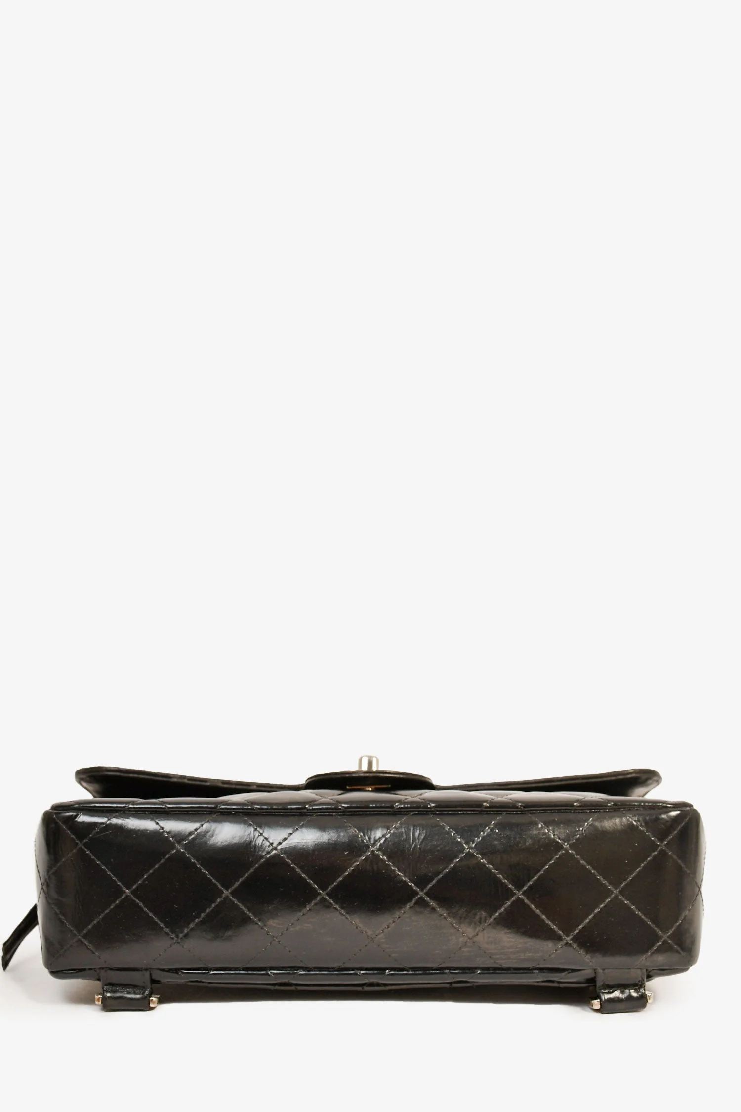 Pre-Loved Chanel™ 1996-7 Black Quilted Leather Flap Zip Backpack (Refurbished) - Image 5