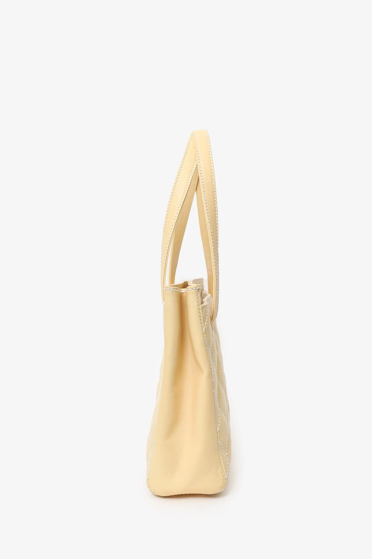 Pre-Loved Chanel™ 2004-05 Beige Leather Wild Stitch Surpique Tote Bag - Image 6