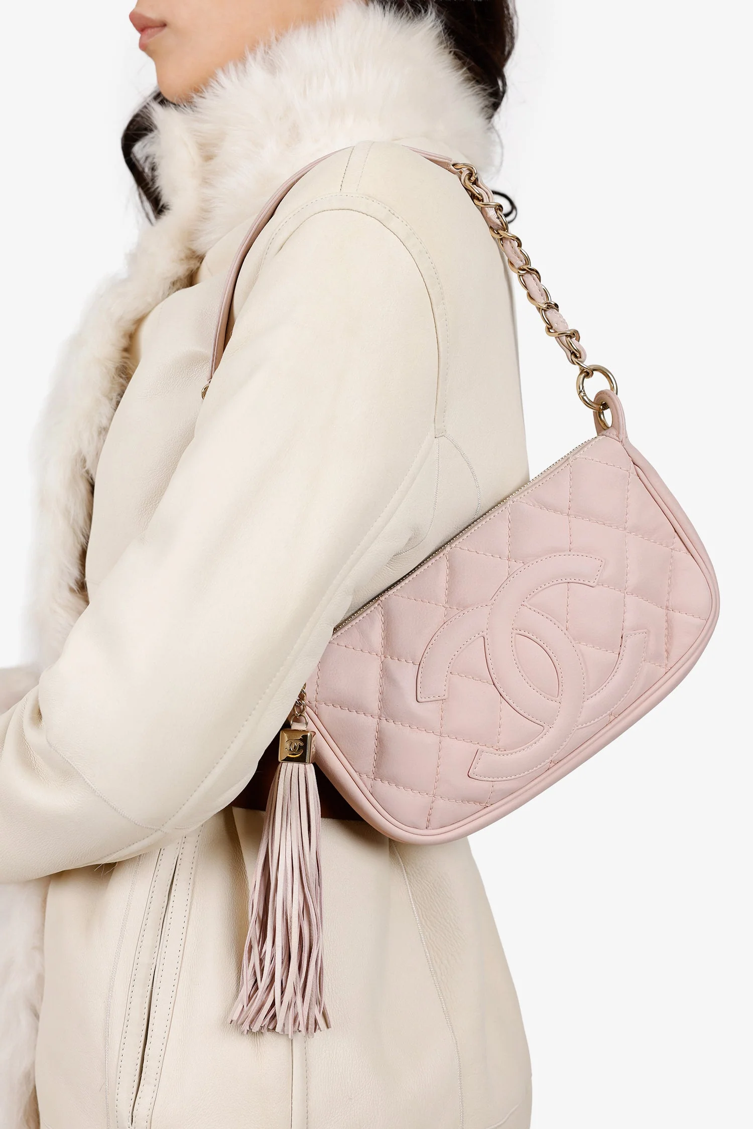 Pre-Loved Chanel™ 2004-05 Pink Quilted Leather Tassel Timeless Pochette - Image 9