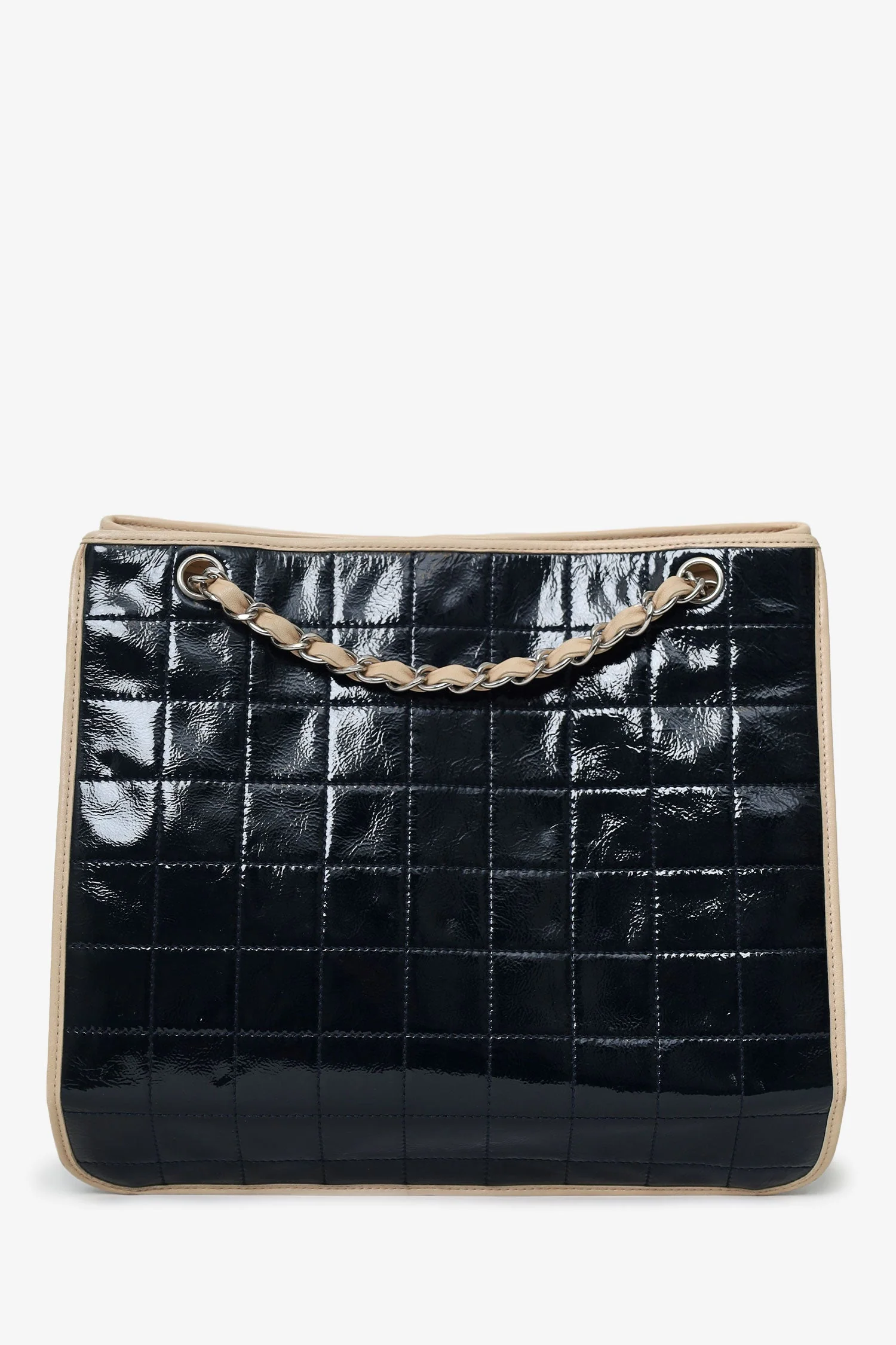 Pre-Loved Chanel™ 2006-08 Black Patent Leather Chocolate Bar Tote Bag - Image 2