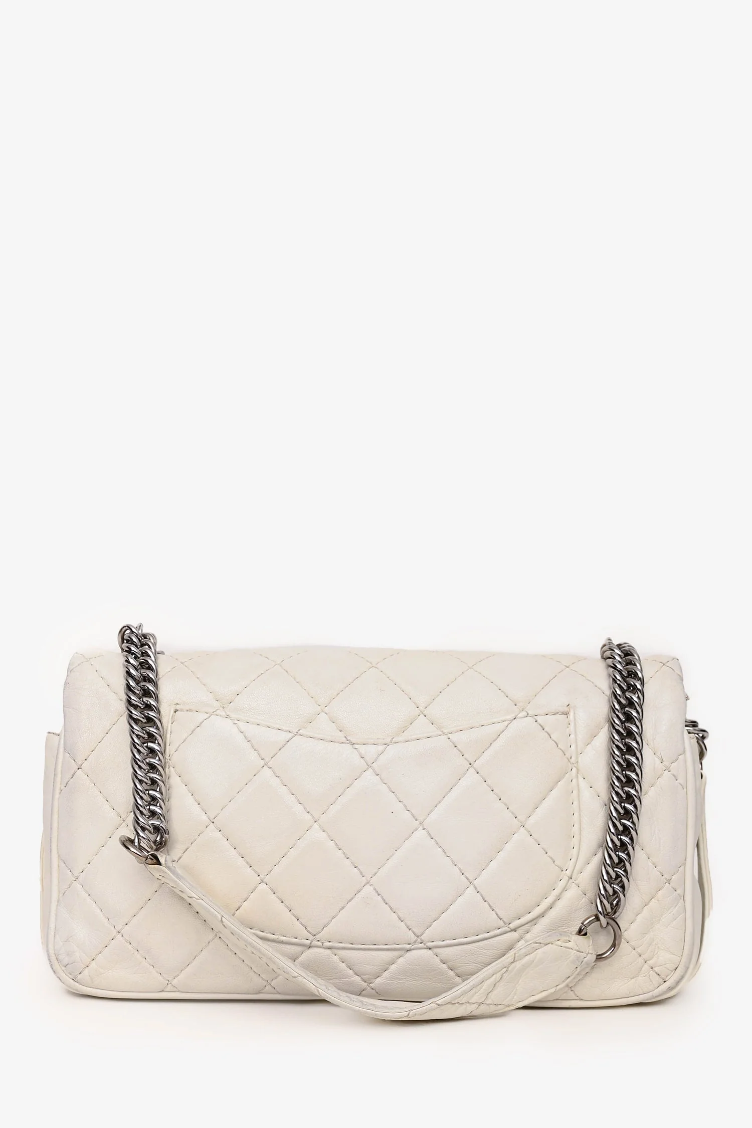 Pre-Loved Chanel™ 2006-08 White Lambskin Leather Icon Flap Bag - Image 2