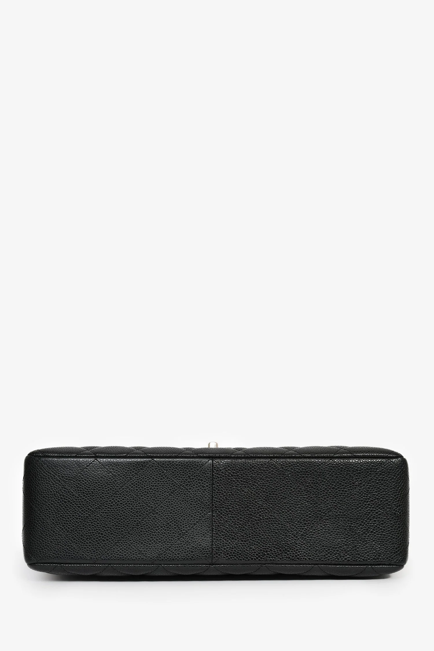 Pre-Loved Chanel™ 2008-09 Black Caviar Jumbo Classic Flap - Image 5