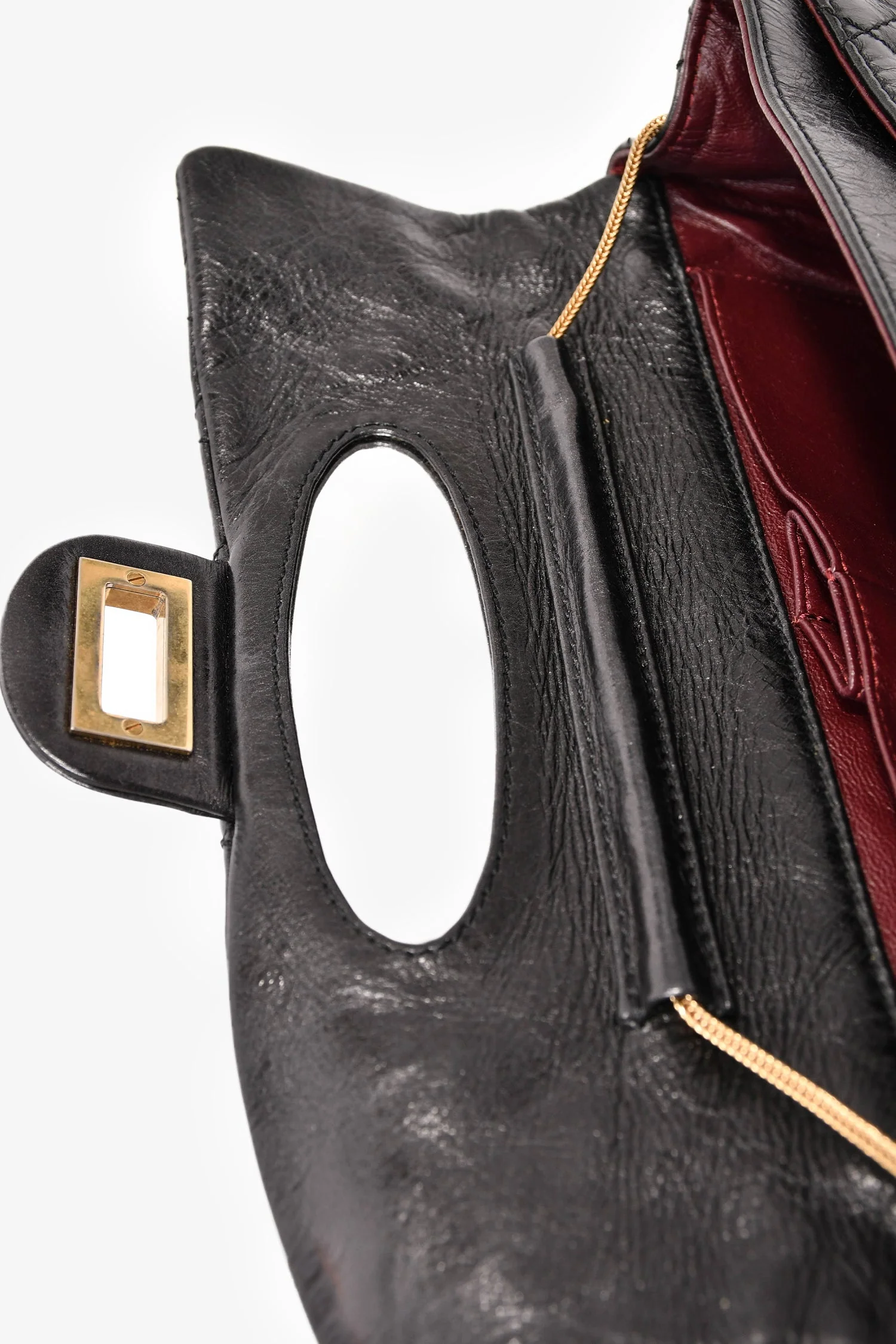 Pre-Loved Chanel™ 2008/09 Black Quilted Calfskin 2.55 East West Clutch On Chain - Image 7