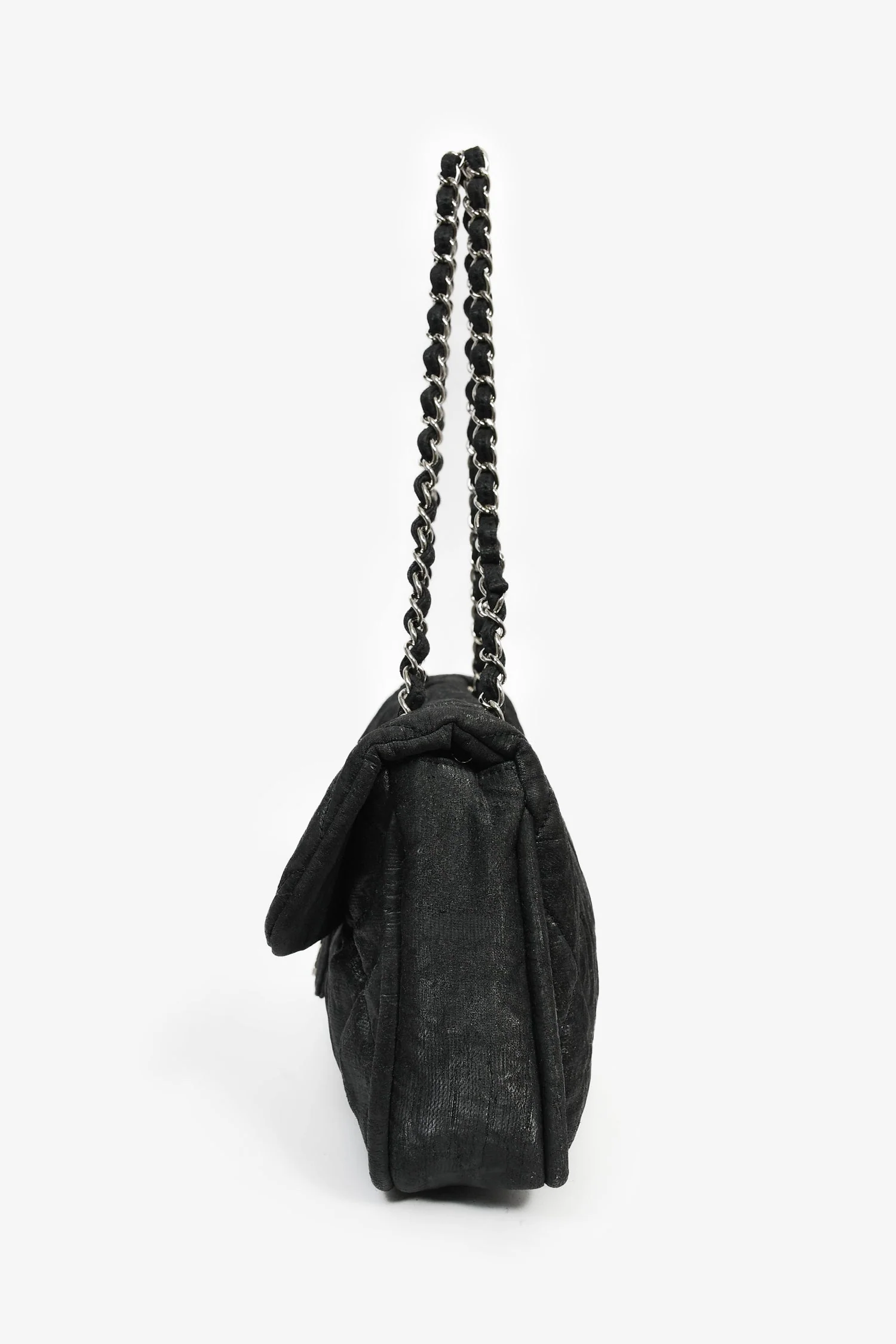 Pre-Loved Chanel™ 2008-09 Black Quilted Coated Canvas Flap Shoulder Bag - Image 4