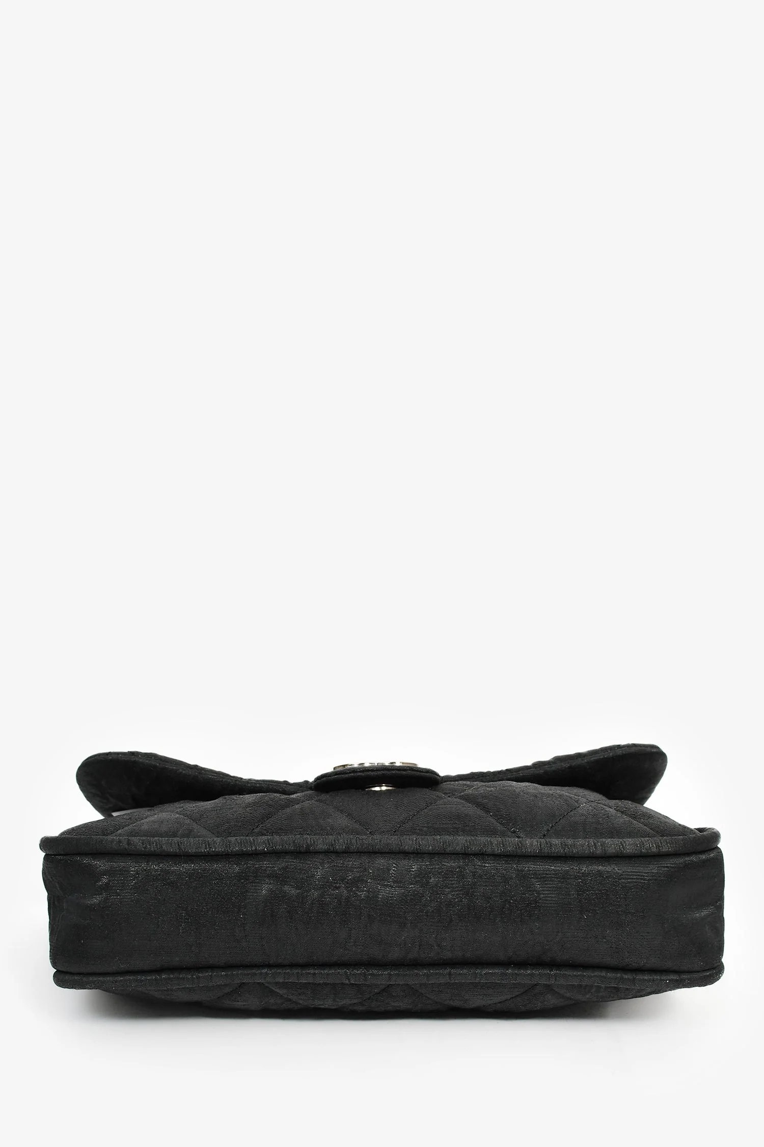 Pre-Loved Chanel™ 2008-09 Black Quilted Coated Canvas Flap Shoulder Bag - Image 5
