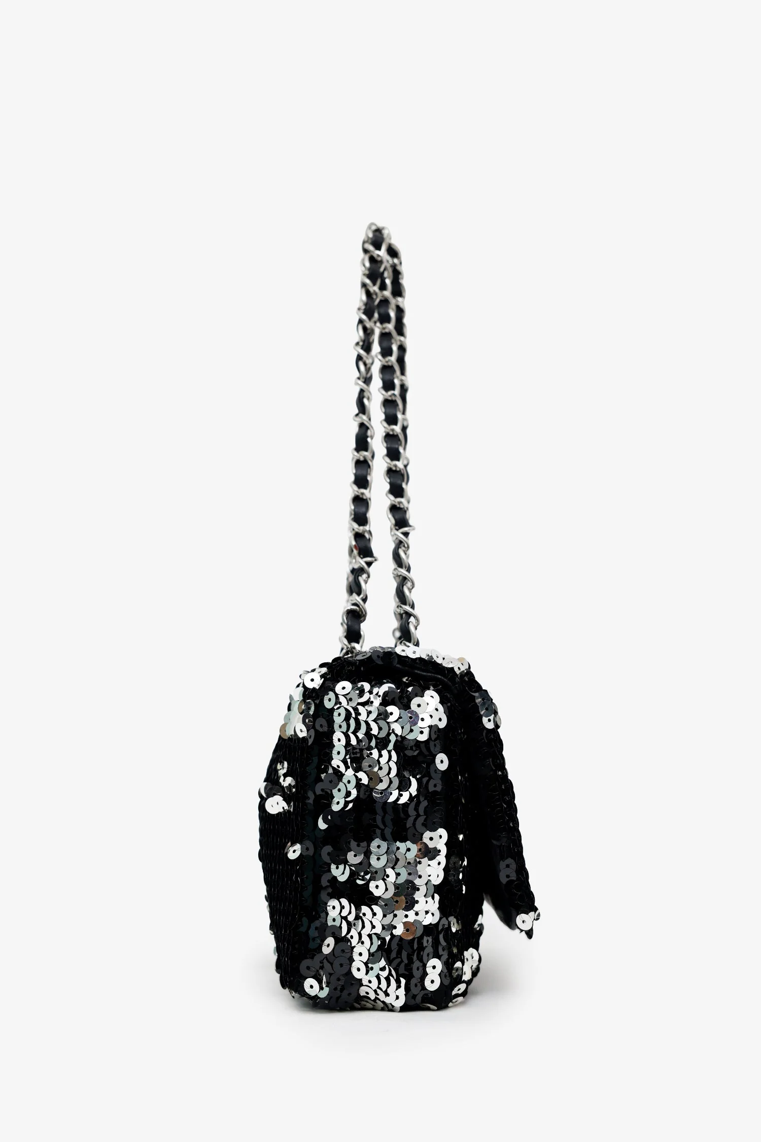 Pre-Loved Chanel™ 2008-09 Black/Silver Sequin Flap CC Logo Shoulder Bag - Image 3