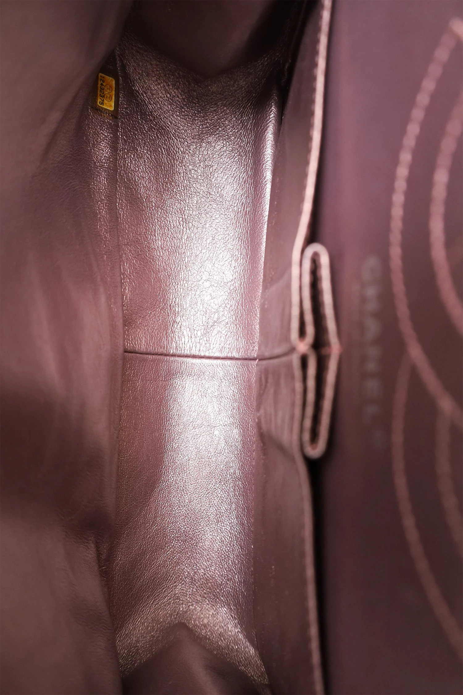 Pre-Loved Chanel™ 2008-09 Brown Metallic Aged Calfskin Quilted 2.55 Reissue Shoulder Bag - Image 8