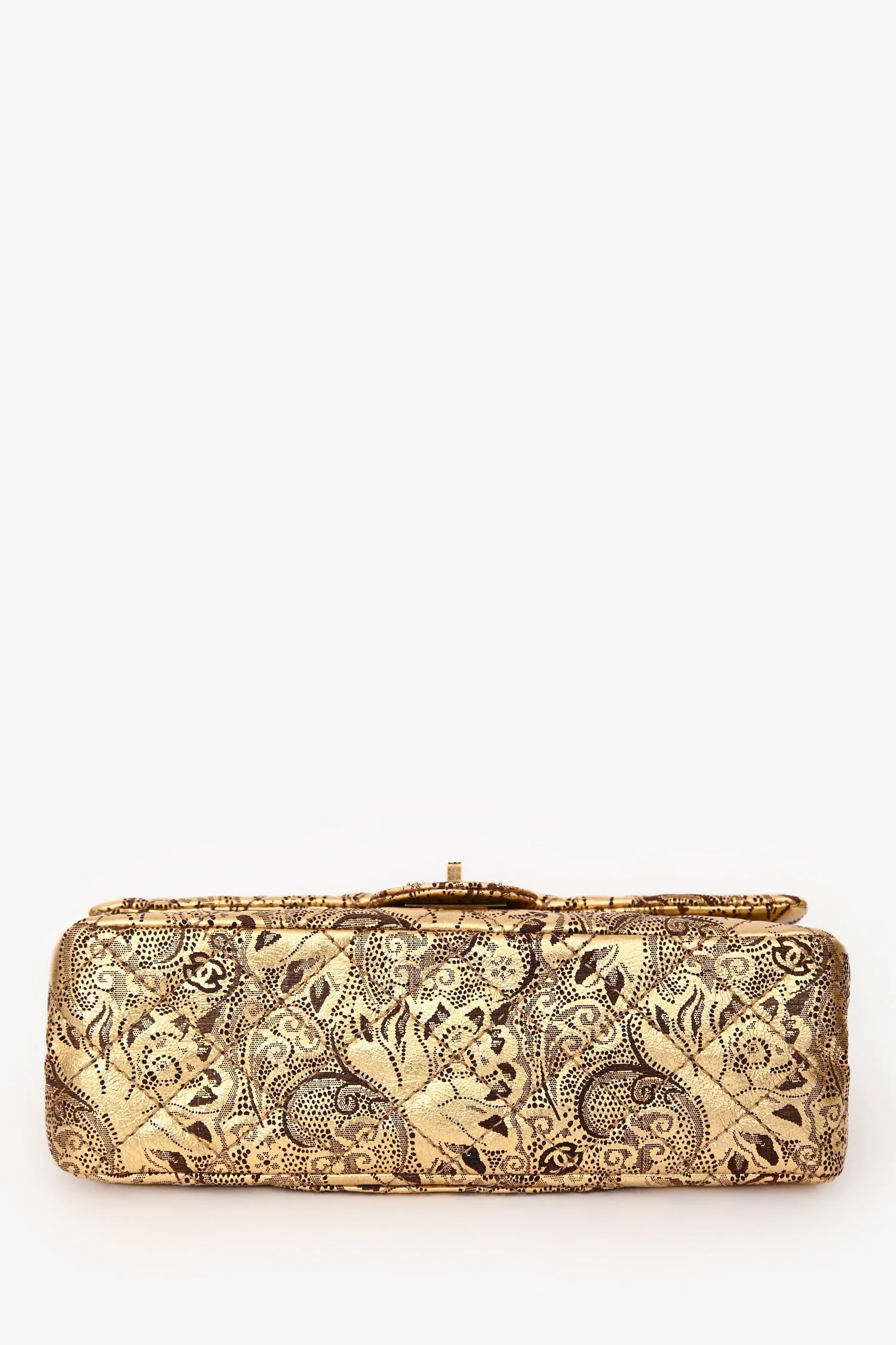 Pre-Loved Chanel™ 2008-2009 Gold Metallic Leather Paris-Moscow Classic 2.55 Flap Bag - Image 5
