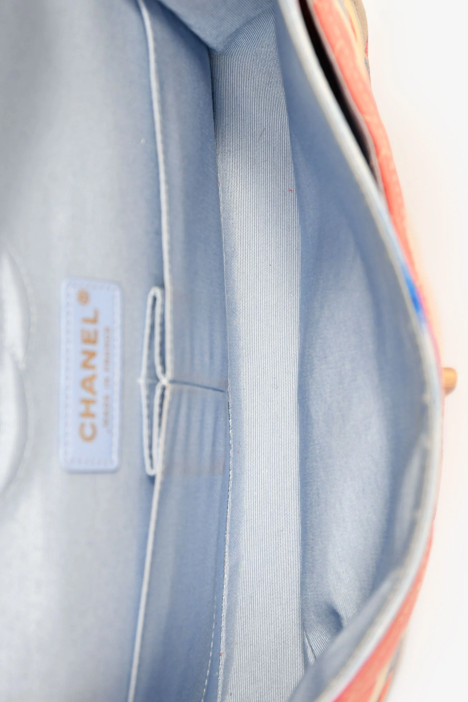 Pre-Loved Chanel™ 2009/10 Pink/Multicolour Lambskin Watercolour Medium Double Flap - Image 6