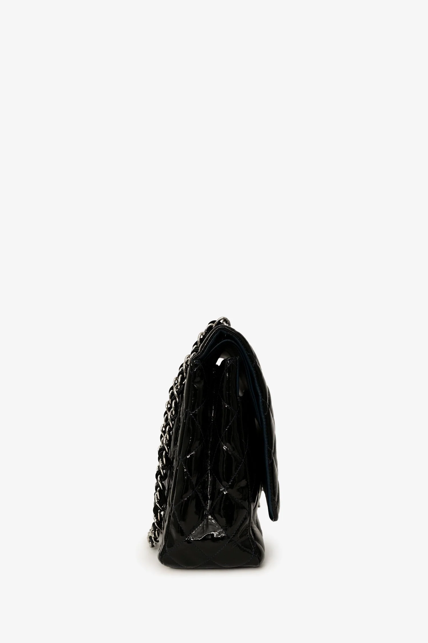 Pre-Loved Chanel™ 2010-11 Black Patent Leather Maxi Jumbo Double Flap - Image 4