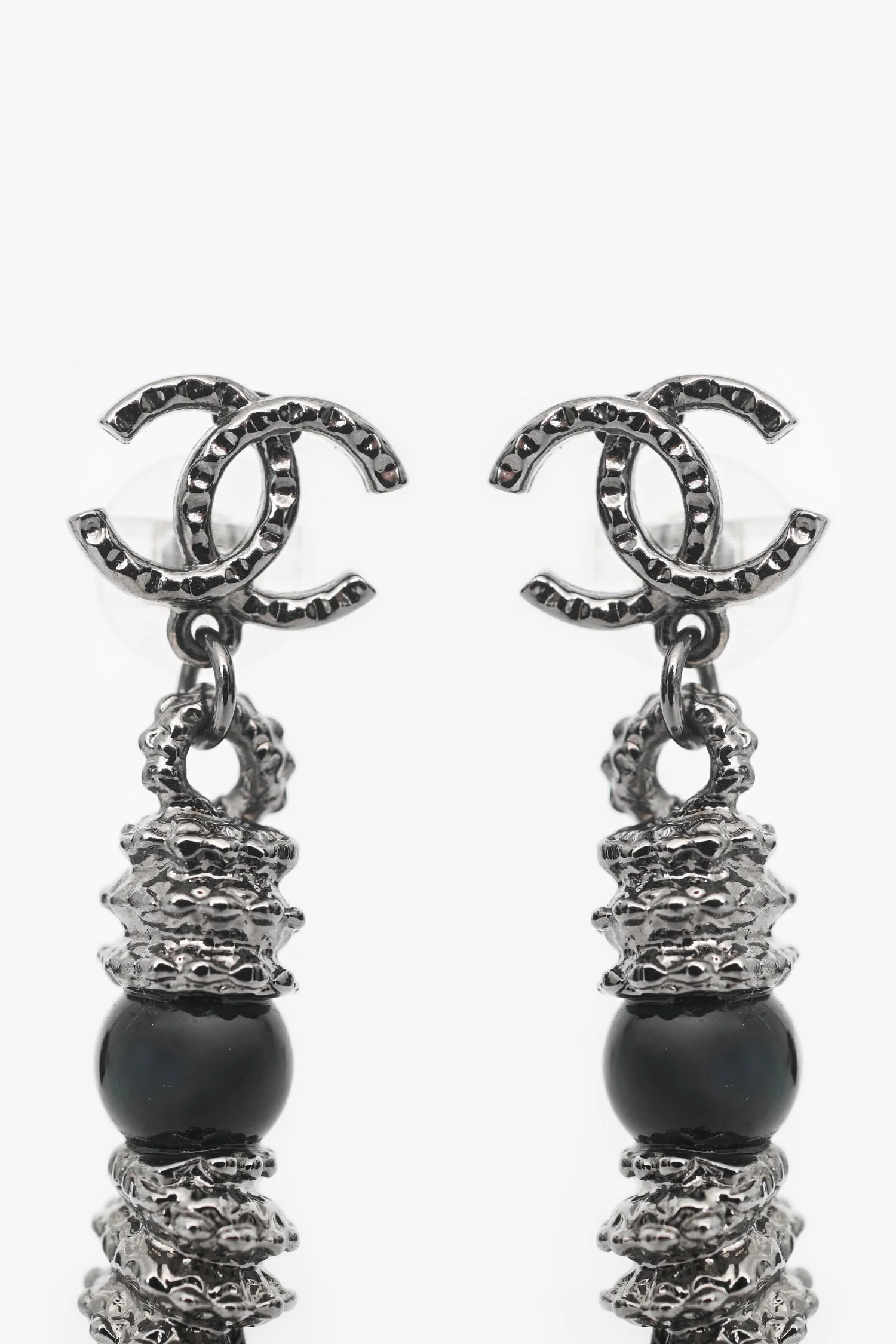 Pre-Loved Chanel™ 2010 Silver Tone Metal Fringe Ear Pendants - Image 3